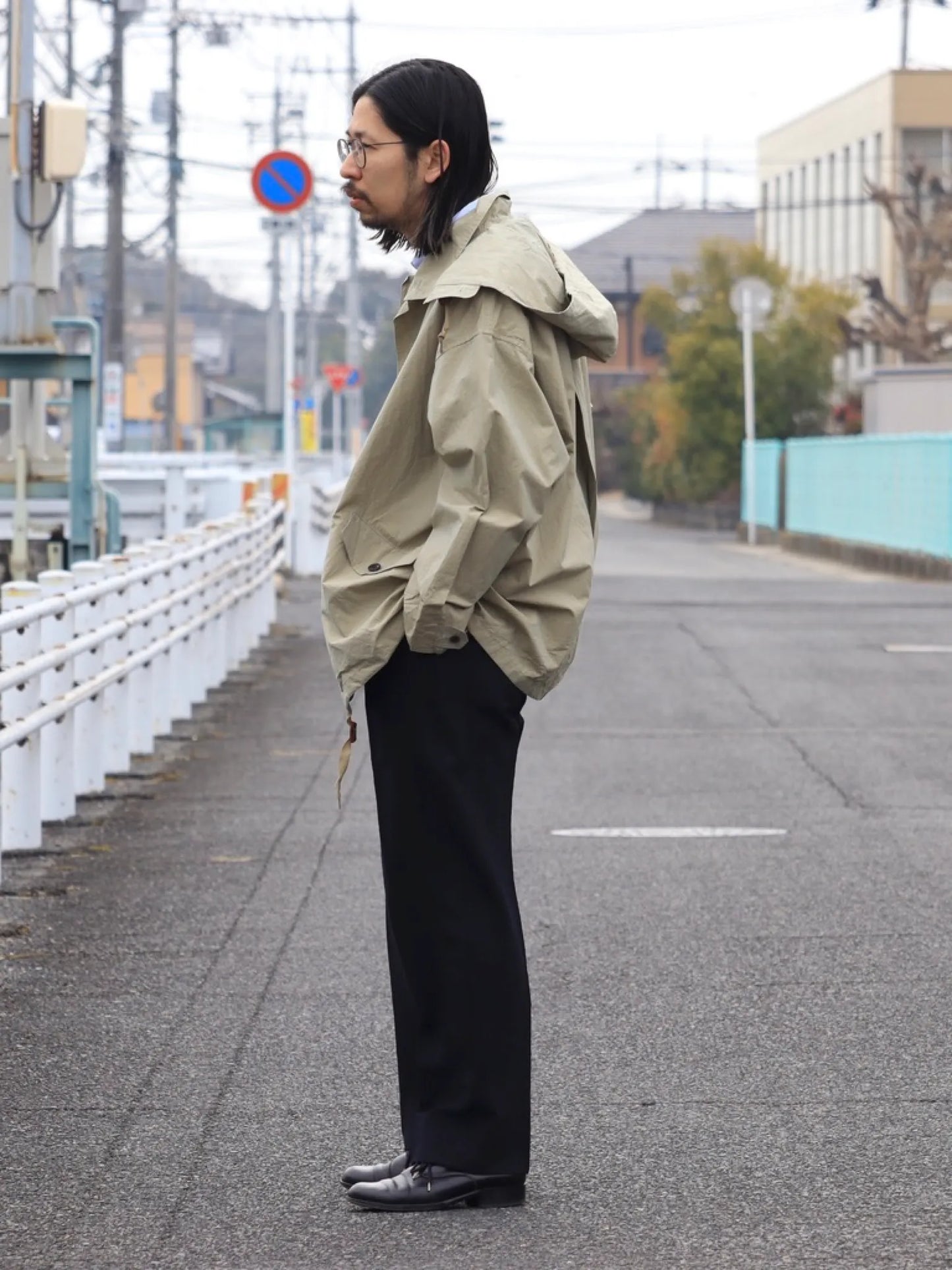 HERILL | Weathercloth Windjacket Beige