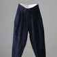 calmlence-triple-pleated-wide-tapered-trouser-blk-1