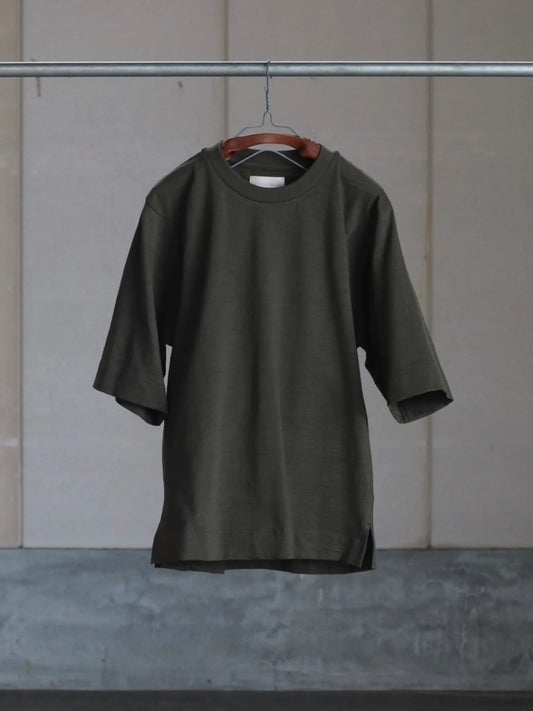 wonder-room-shadow-s-s-crewneck-tee-olive-1