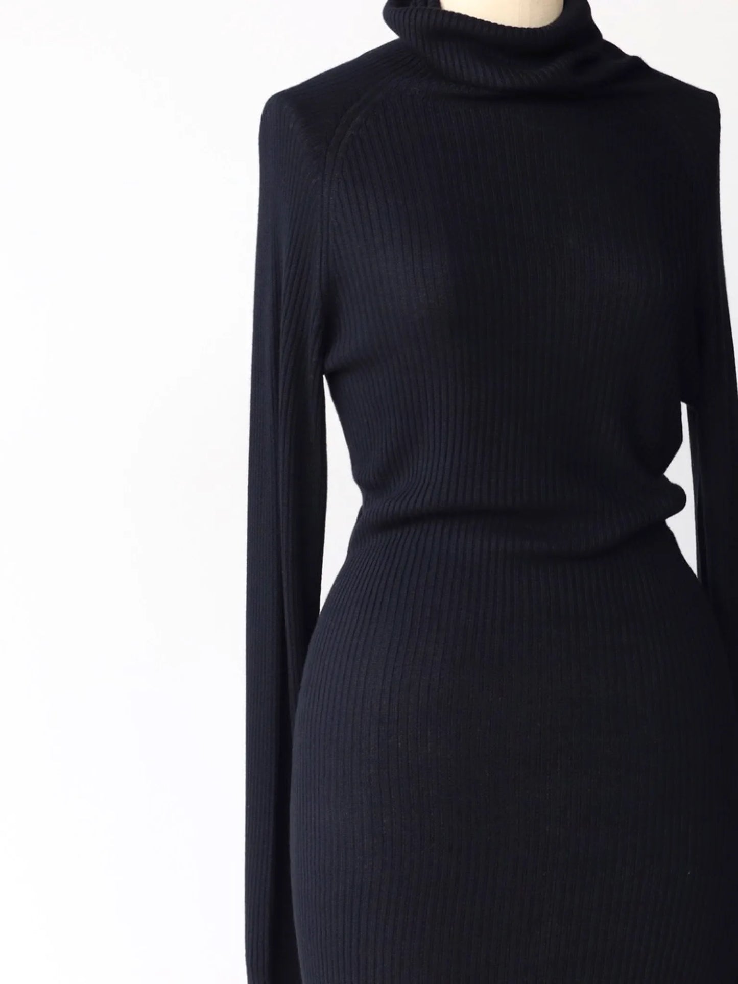 KAKAN | WG HIGHNECK DRESS BLACK