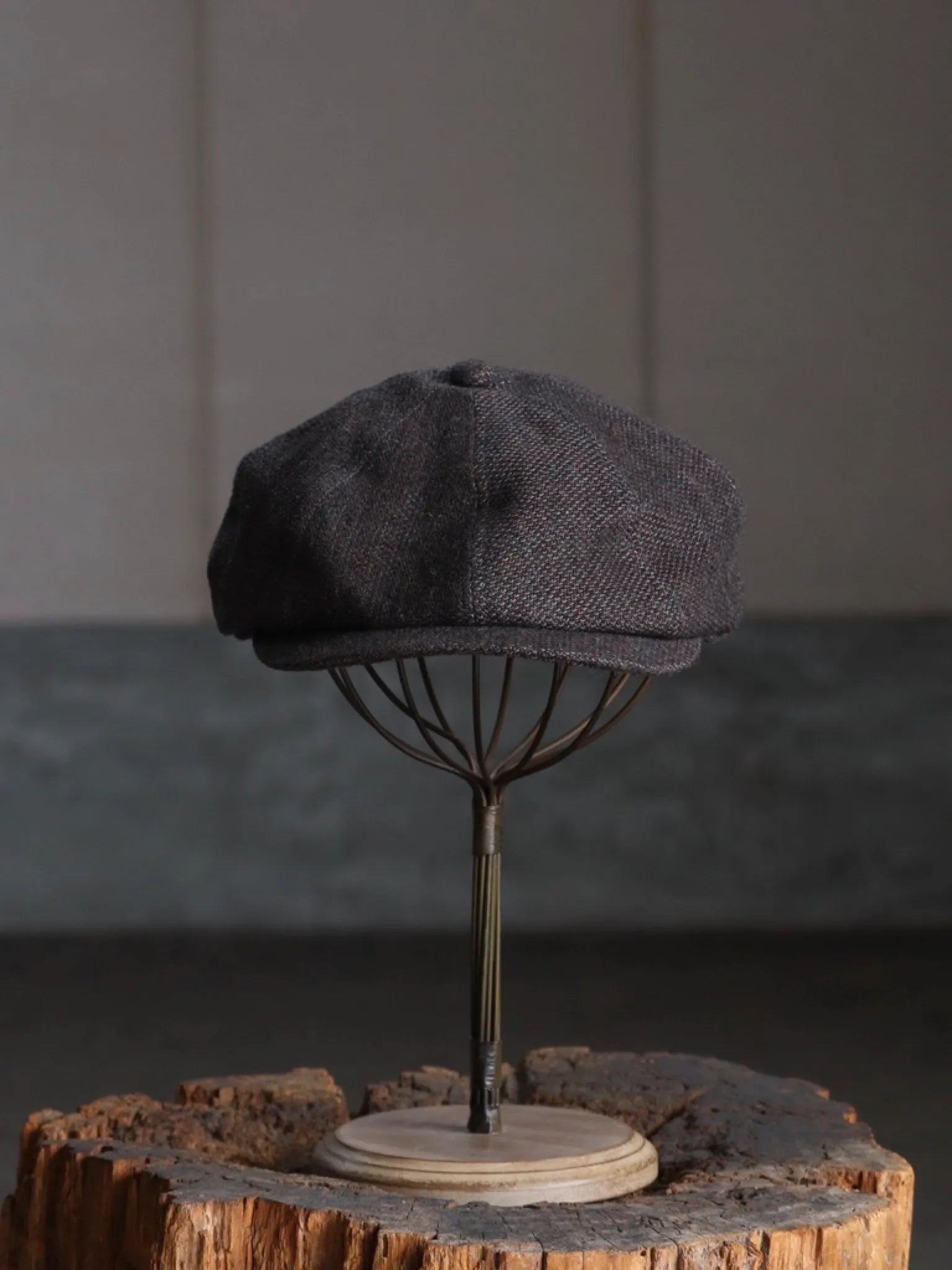 t-t-newsboy-cap-gray-1