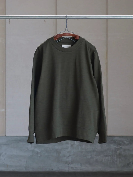 wonder-room-shadow-l-s-crewneck-tee-olive-1