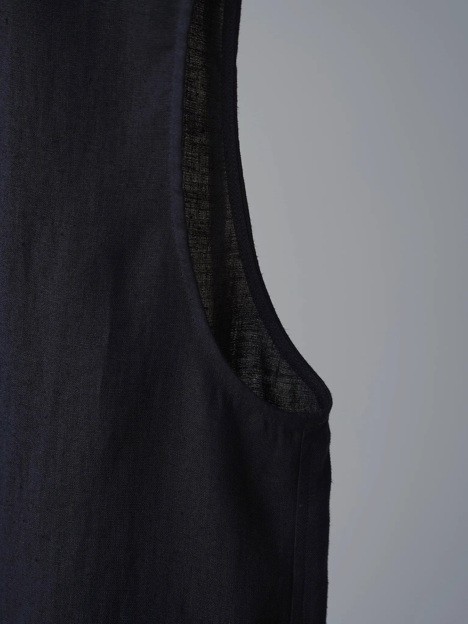 comoli-カナパ-ベスト-black-3