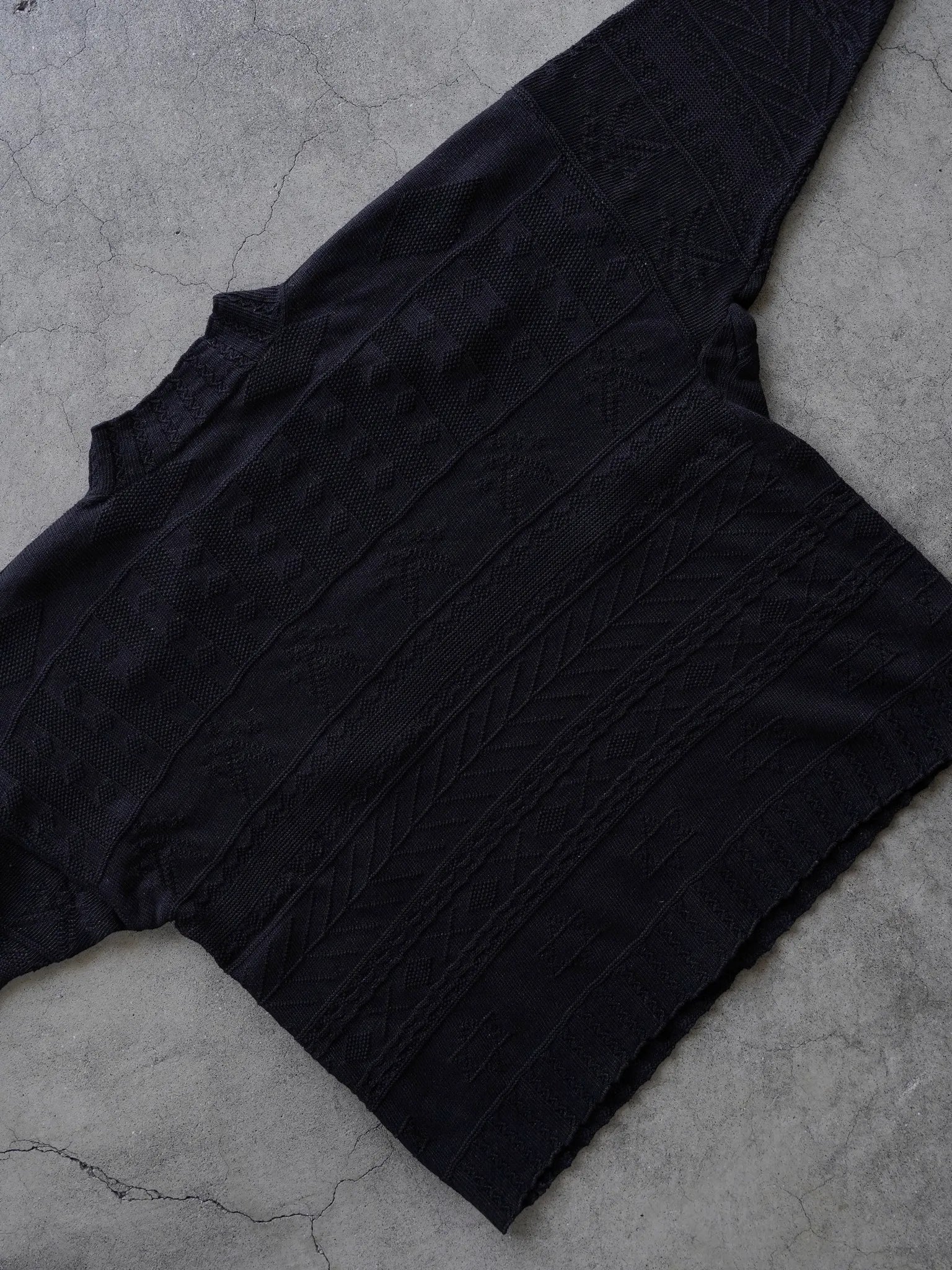 comoli-モチーフ-ニット-black-6
