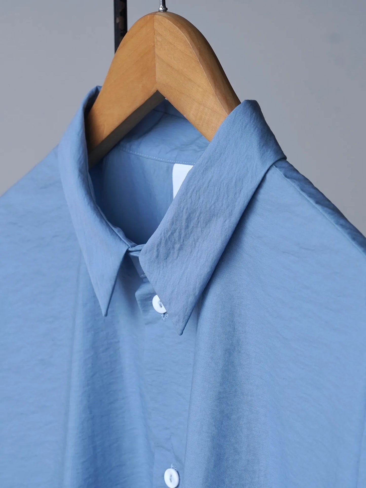 bestiaire-plain-shirt-pale-blue-3