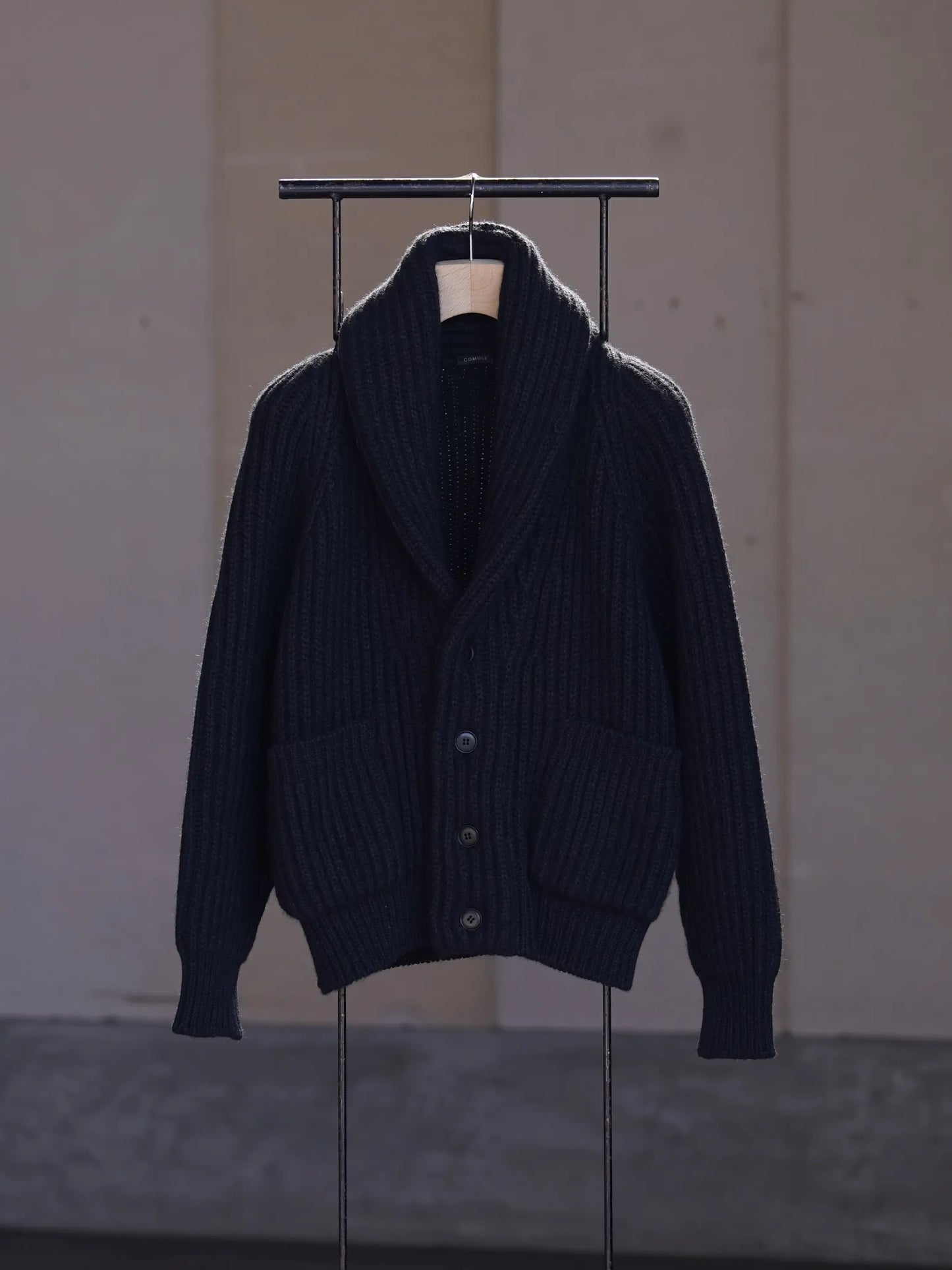 COMOLI | カシミヤ和紙 ショールカラーニットジャケット BLACK