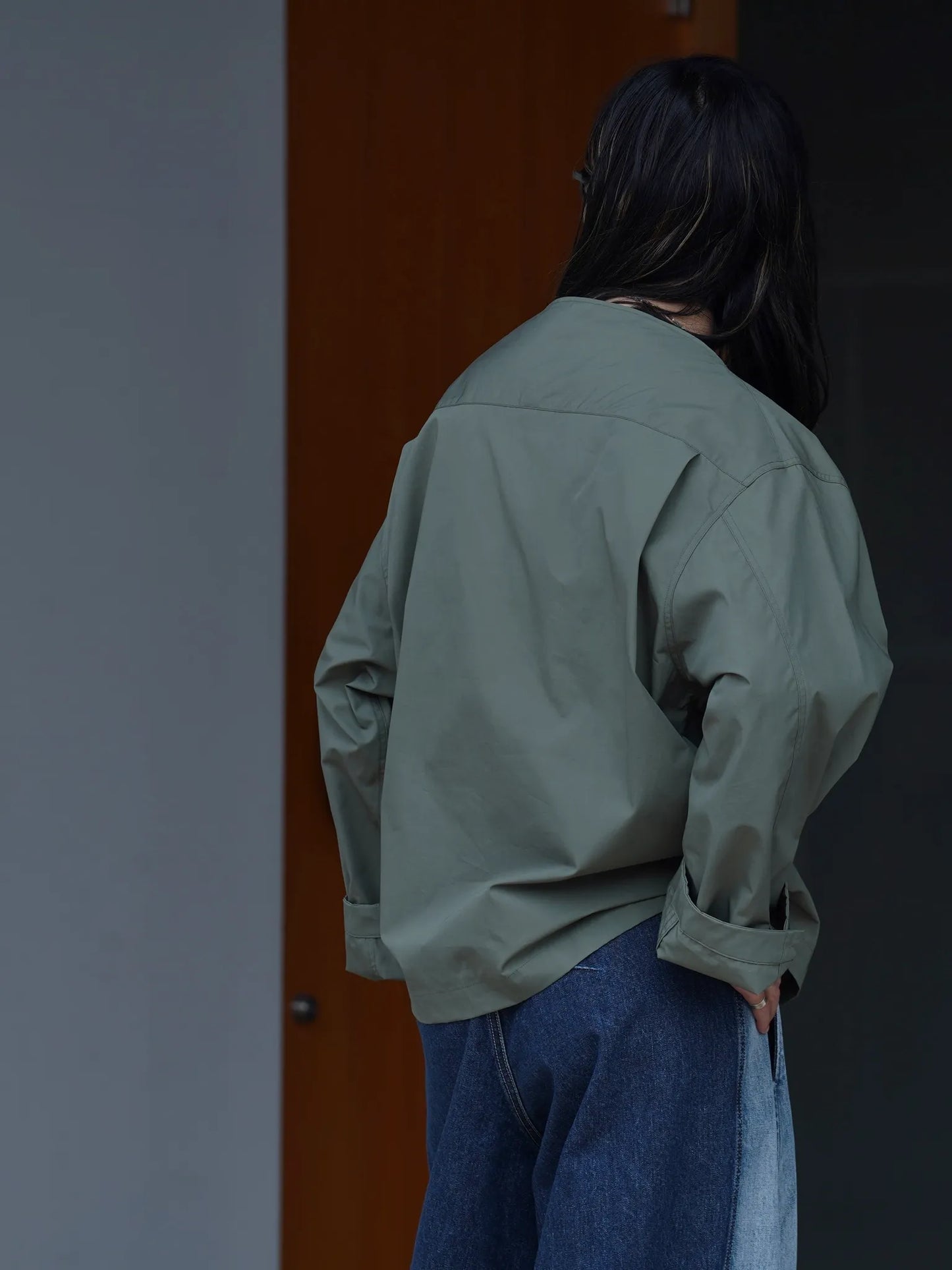 nonnotte-draping-big-basque-shirt-basil-7