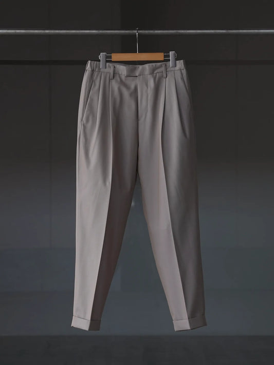 IRENISA | TWO TUCKS TAPERED TROUSERS GREIGE