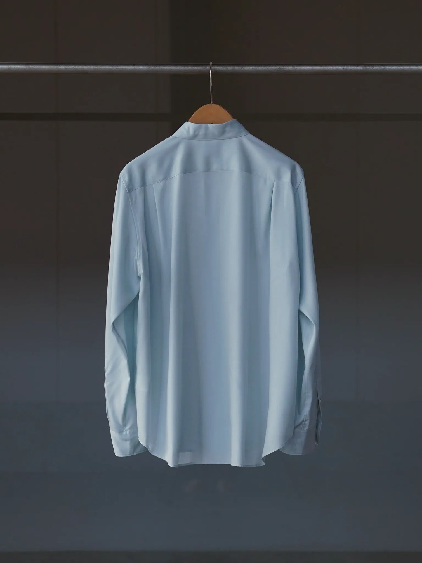 IRENISA | REGULAR COLLAR SHIRT LIGHT SAX