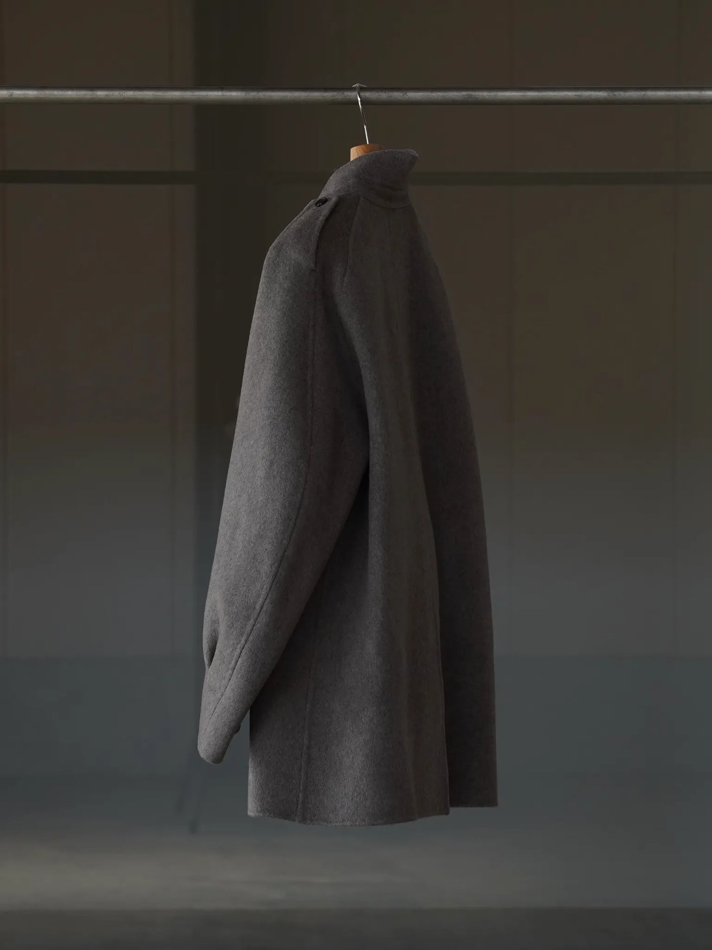 IRENISA | EPAULET STAND COLLAR HALF COAT MOCHA GRAY
