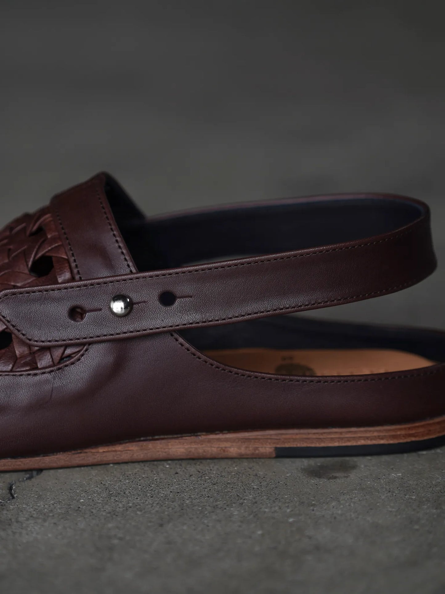 PETROSOLAUM | Cage Sandal [Cage horse leather] brown