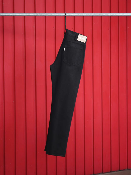 fauves-nuvo-black-1