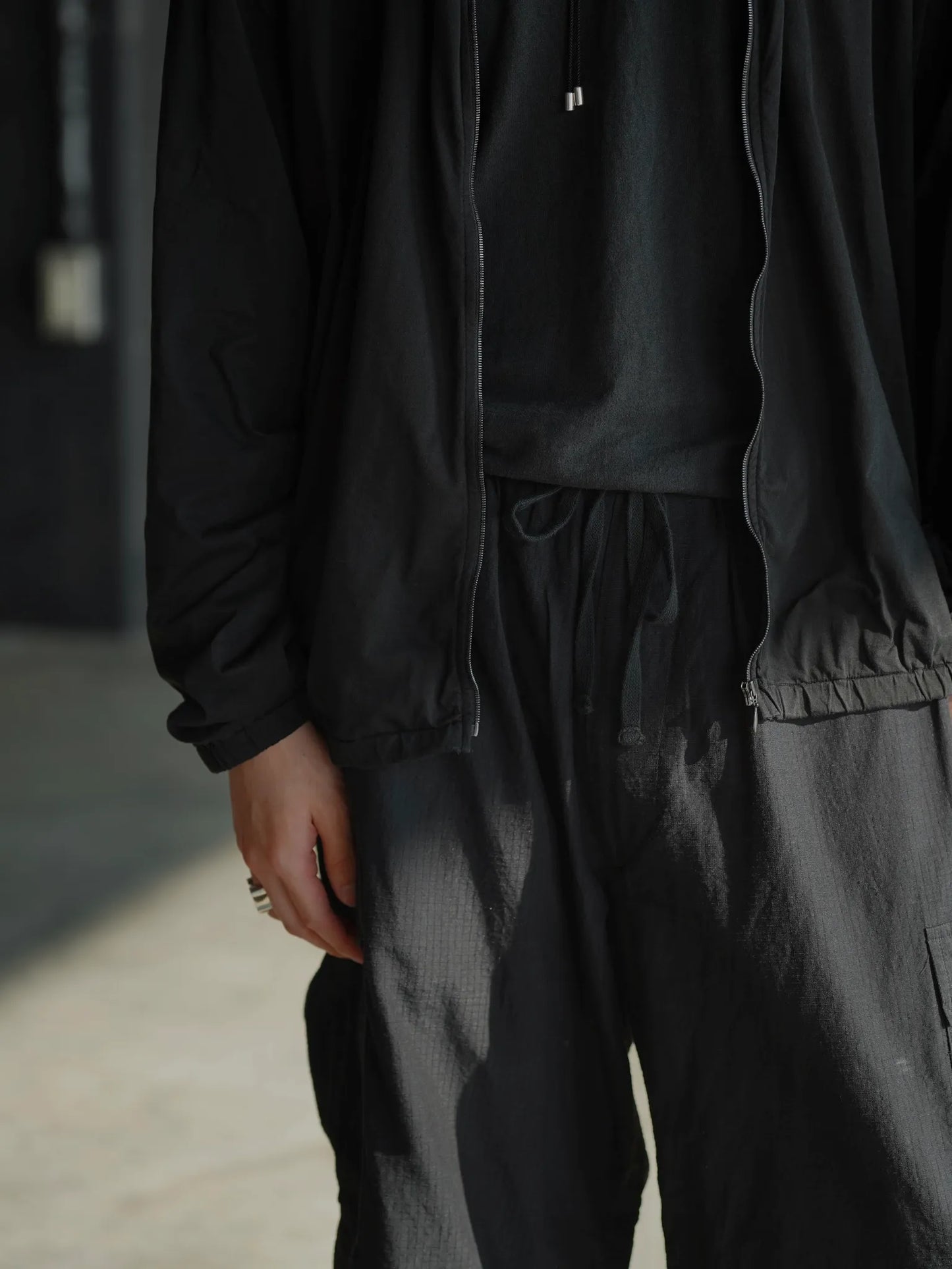 COMOLI | THINコットン ジップジャケット BLACK
