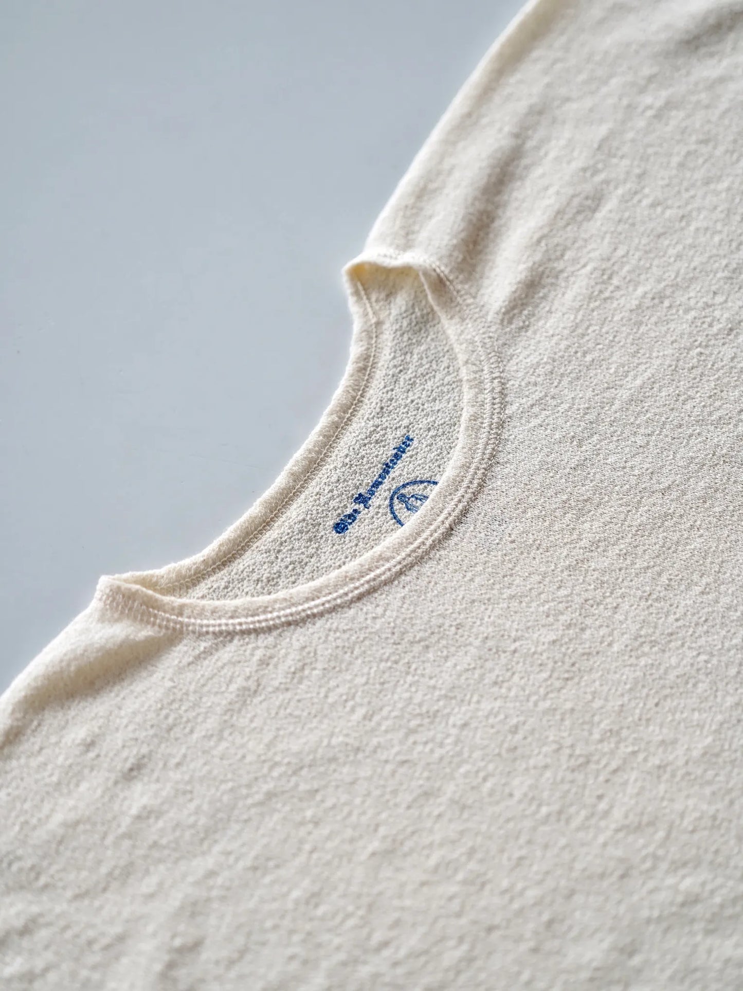 OLDE HOMESTEADER YOUTH | [BACK CREPE JERSEY] CREW NECK LONG SLEEVE ECRU