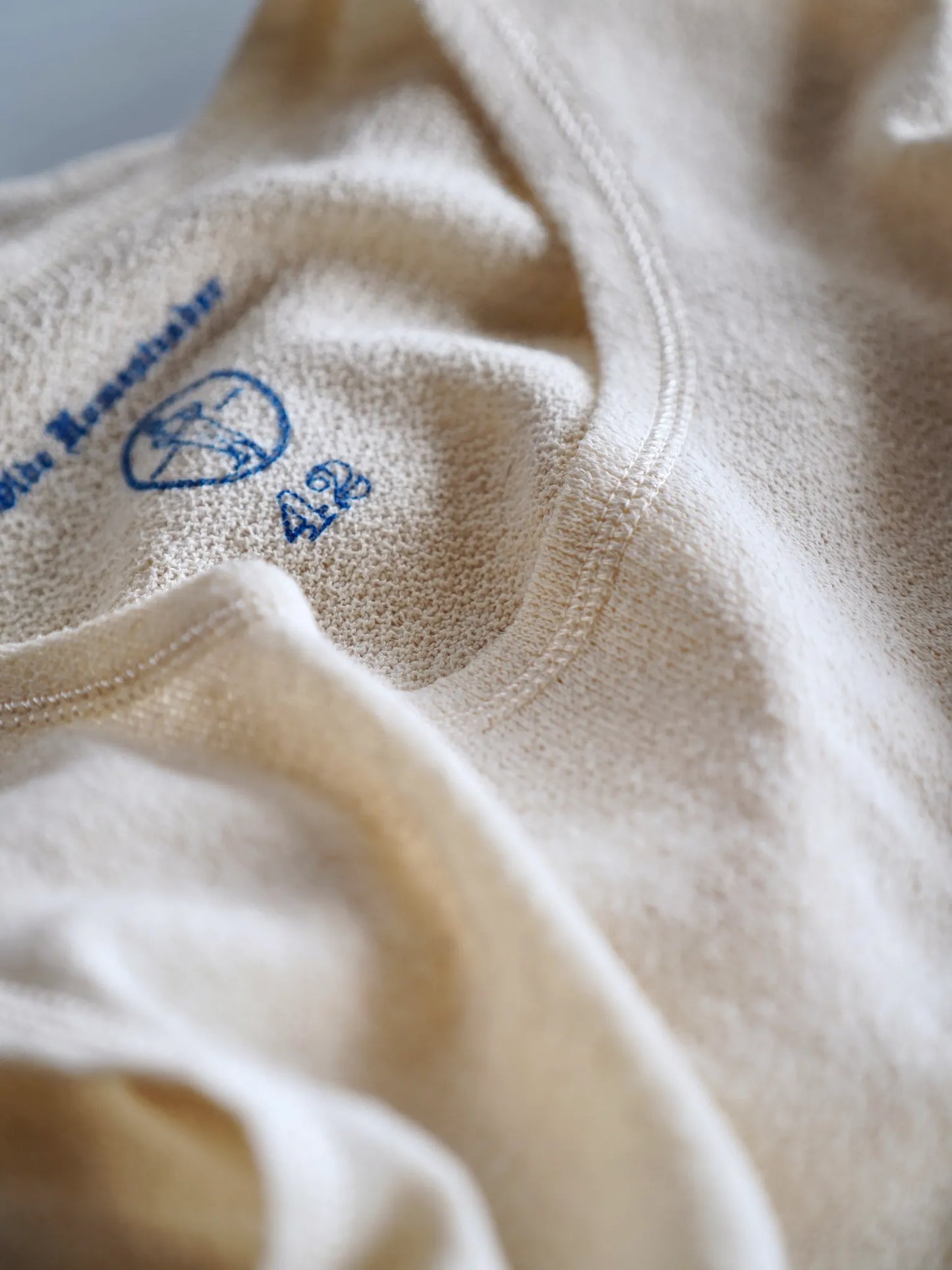 OLDE HOMESTEADER YOUTH | [BACK CREPE JERSEY] CREW NECK LONG SLEEVE ECRU