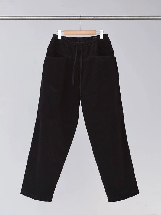 COMOLI | コーデュロイ ドローストリングパンツ BLACK