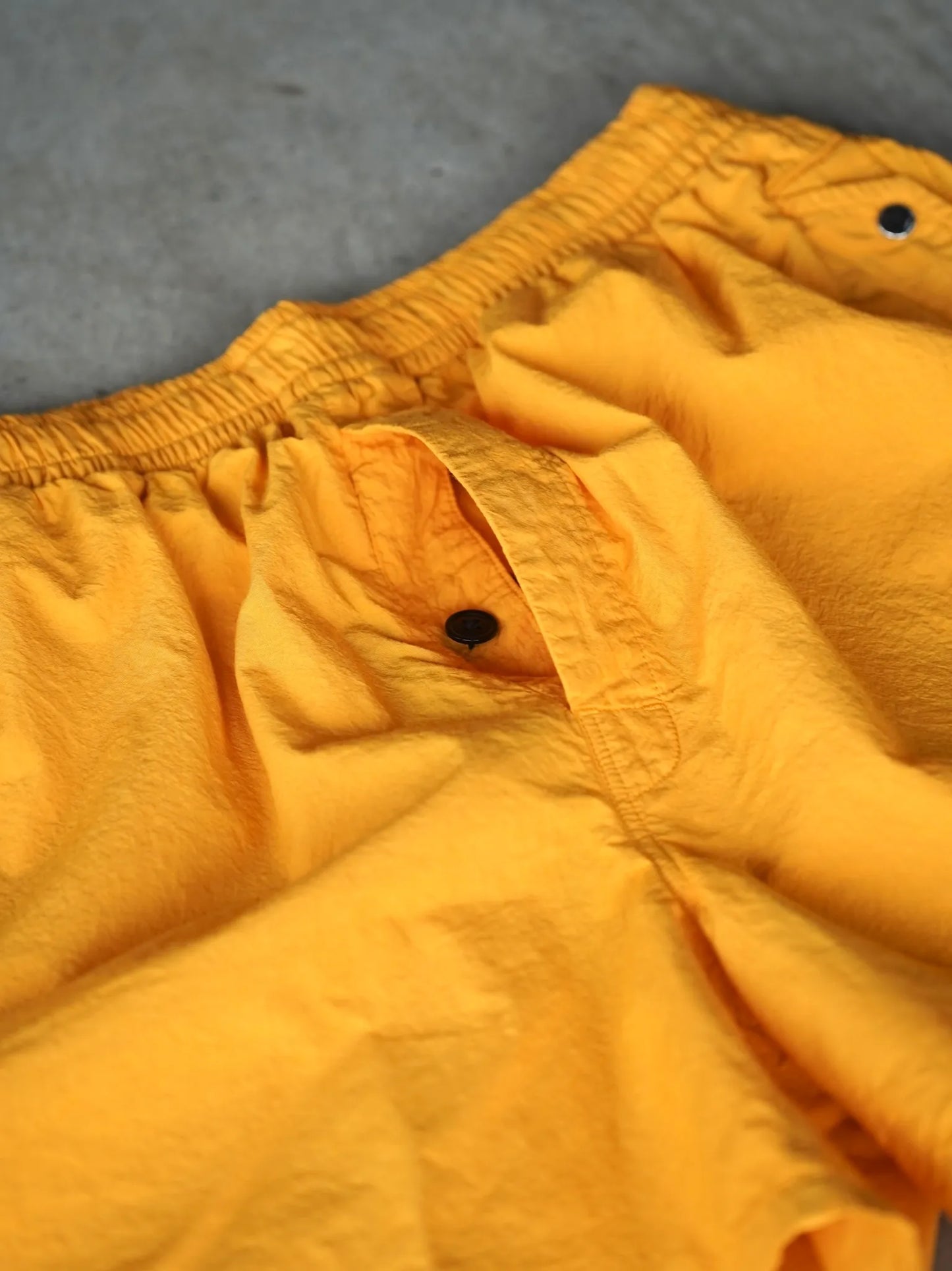 SARTO | [COTTON HIGH COUNT ENZYME] SHORT PANTS GOLDEN EYE