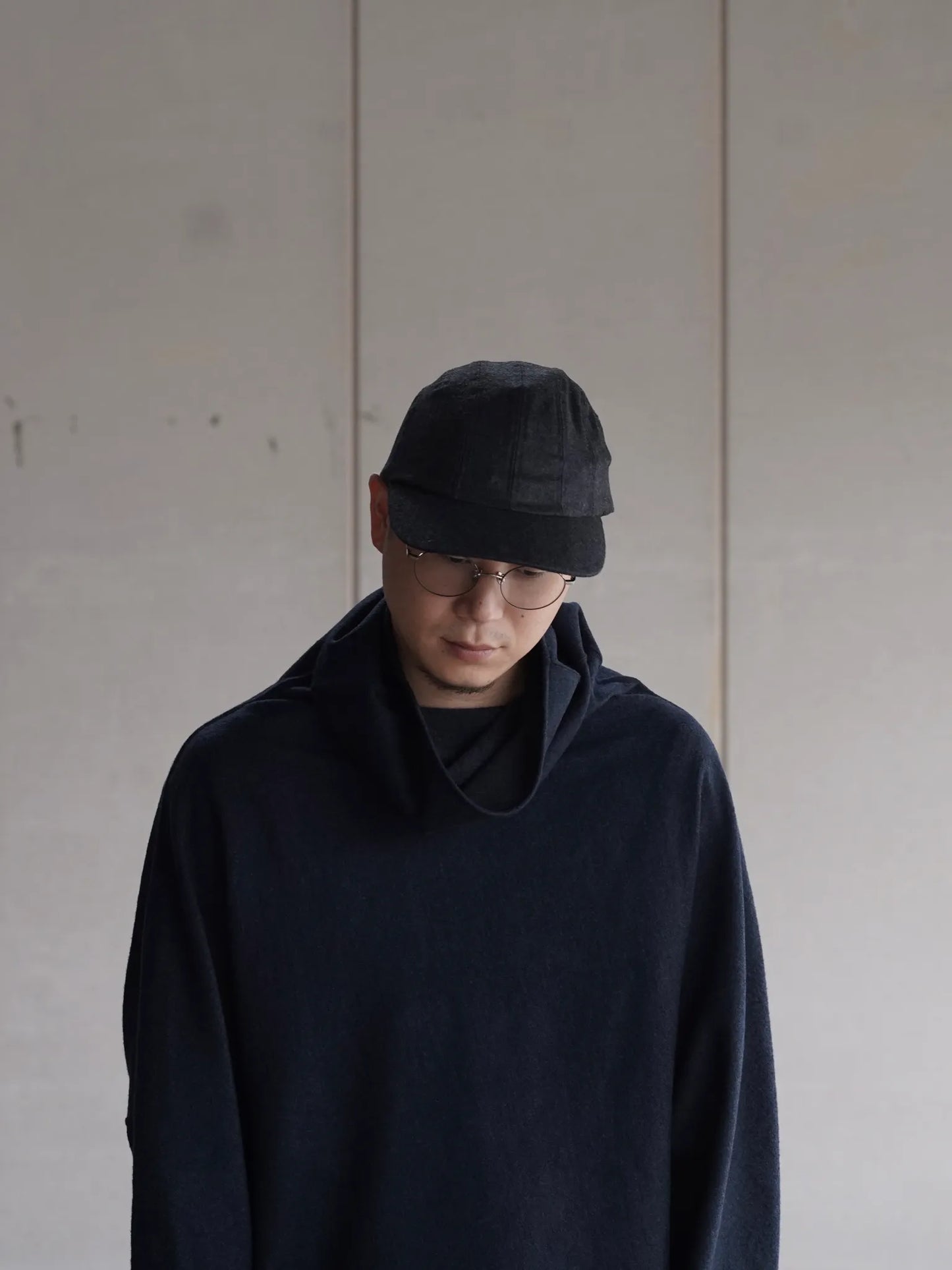 nonnotte | Draping Cap A Charcoal Top (Shadow Herringbone Flannel)
