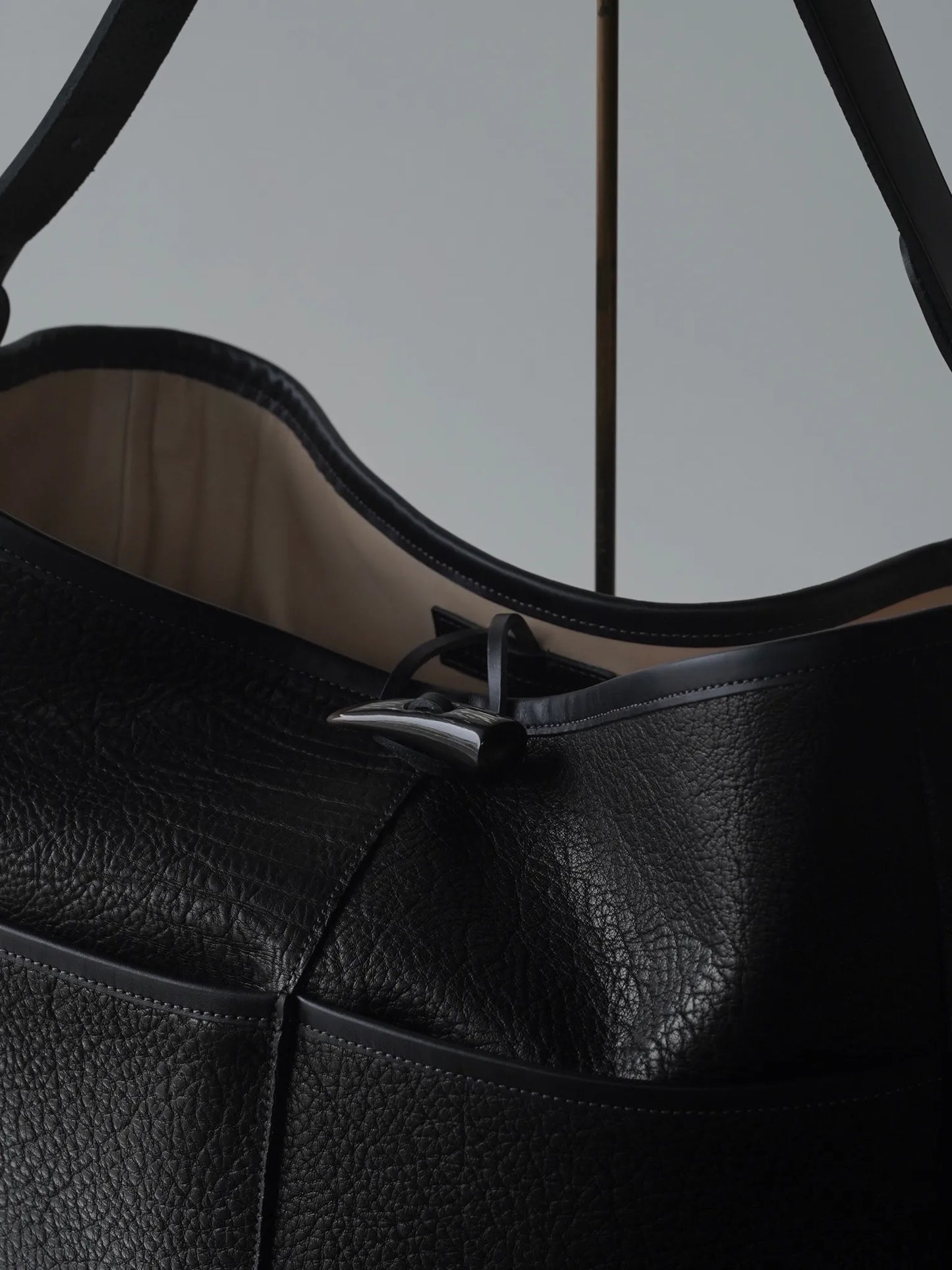 Post Production | 2 Pockets Tote Bag Buffalo BLK