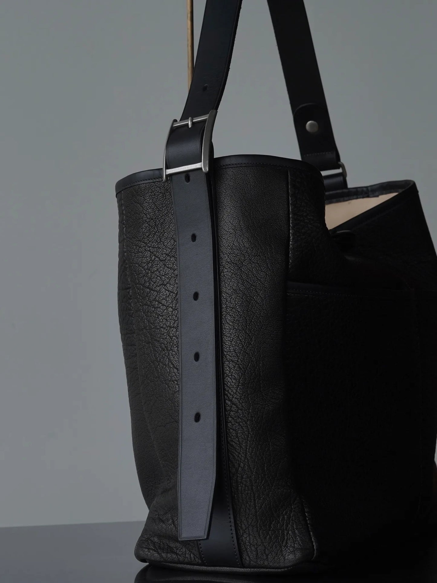 Post Production | 2 Pockets Tote Bag Buffalo BLK