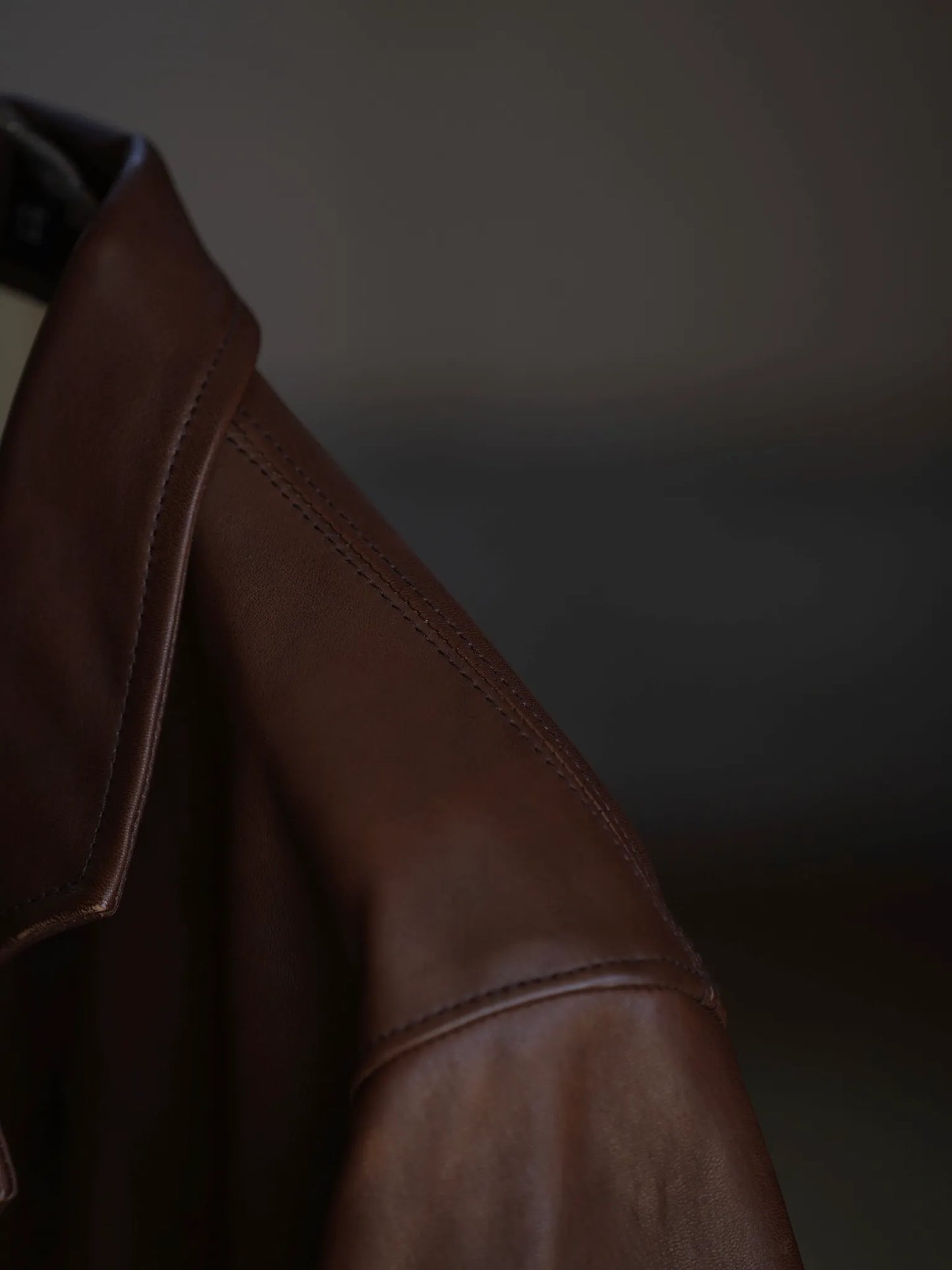 TT | SACK LEATHER COAT Mud Dyed Brown