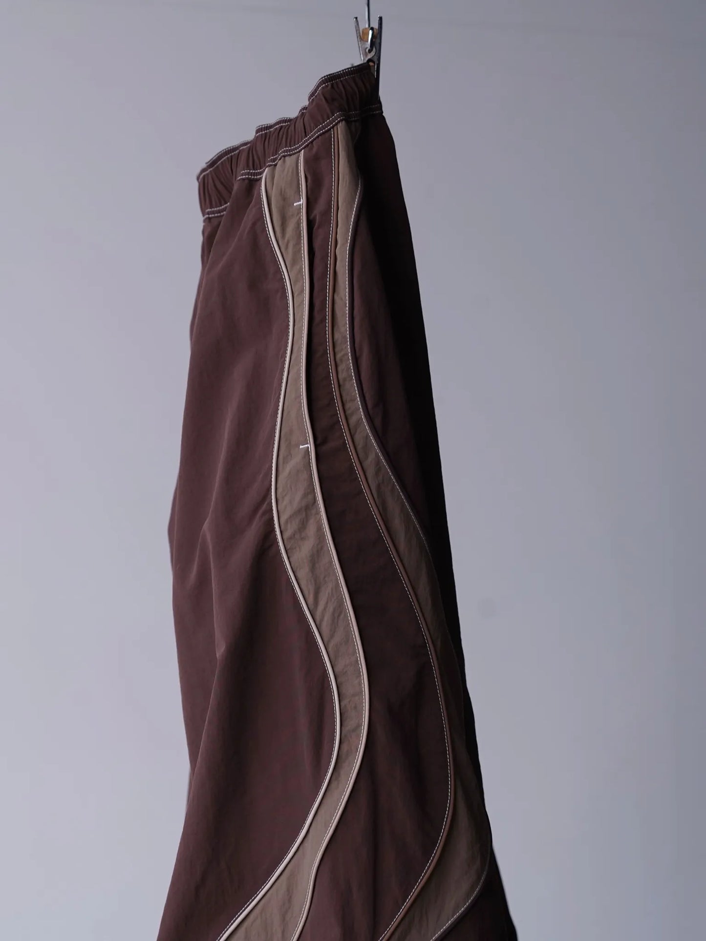 ERL | UFO TRACK PANTS BROWN