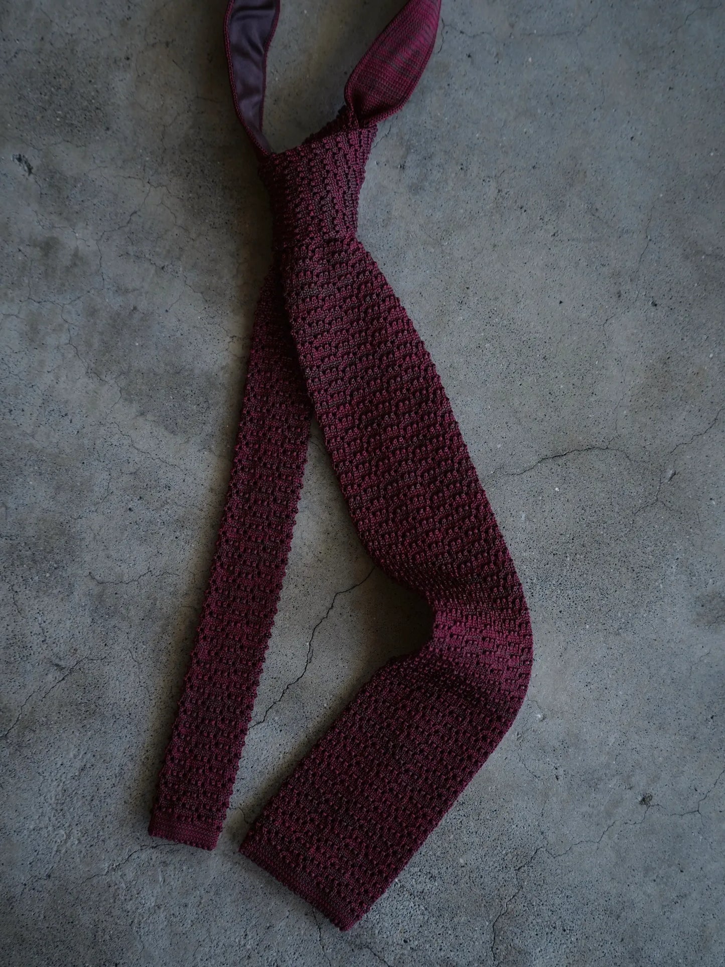 T.T | LOT.036 KNIT TIE  BURGUNDY