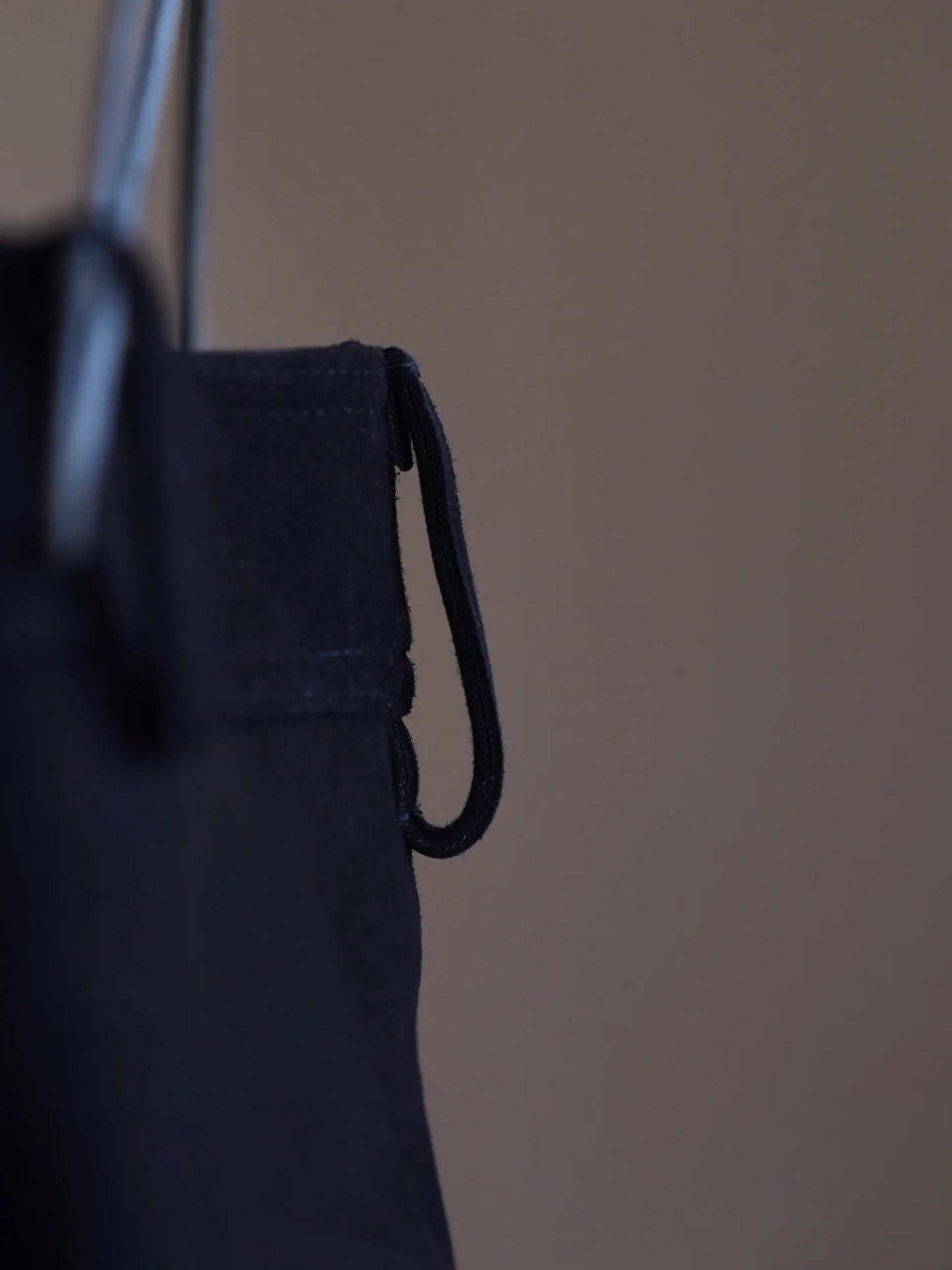 SARTO | LAMB SUEDE LEATHER SUEDE SEMI-FLARE PANTS [LAMB SUEDE LEATHER] BLACK