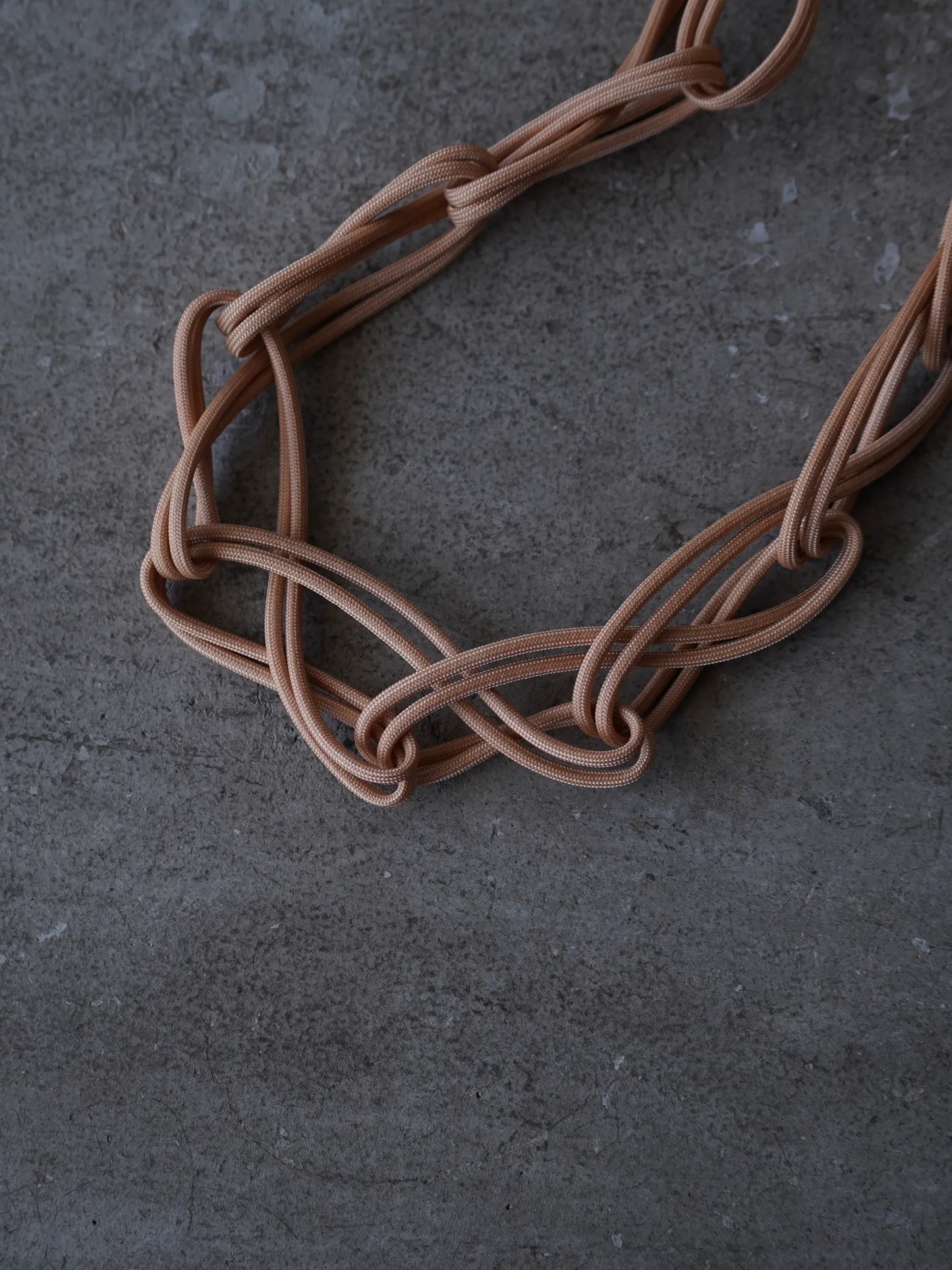 THE NULABEL | HAND DYED ROPE CARABINER KAKISHIBU