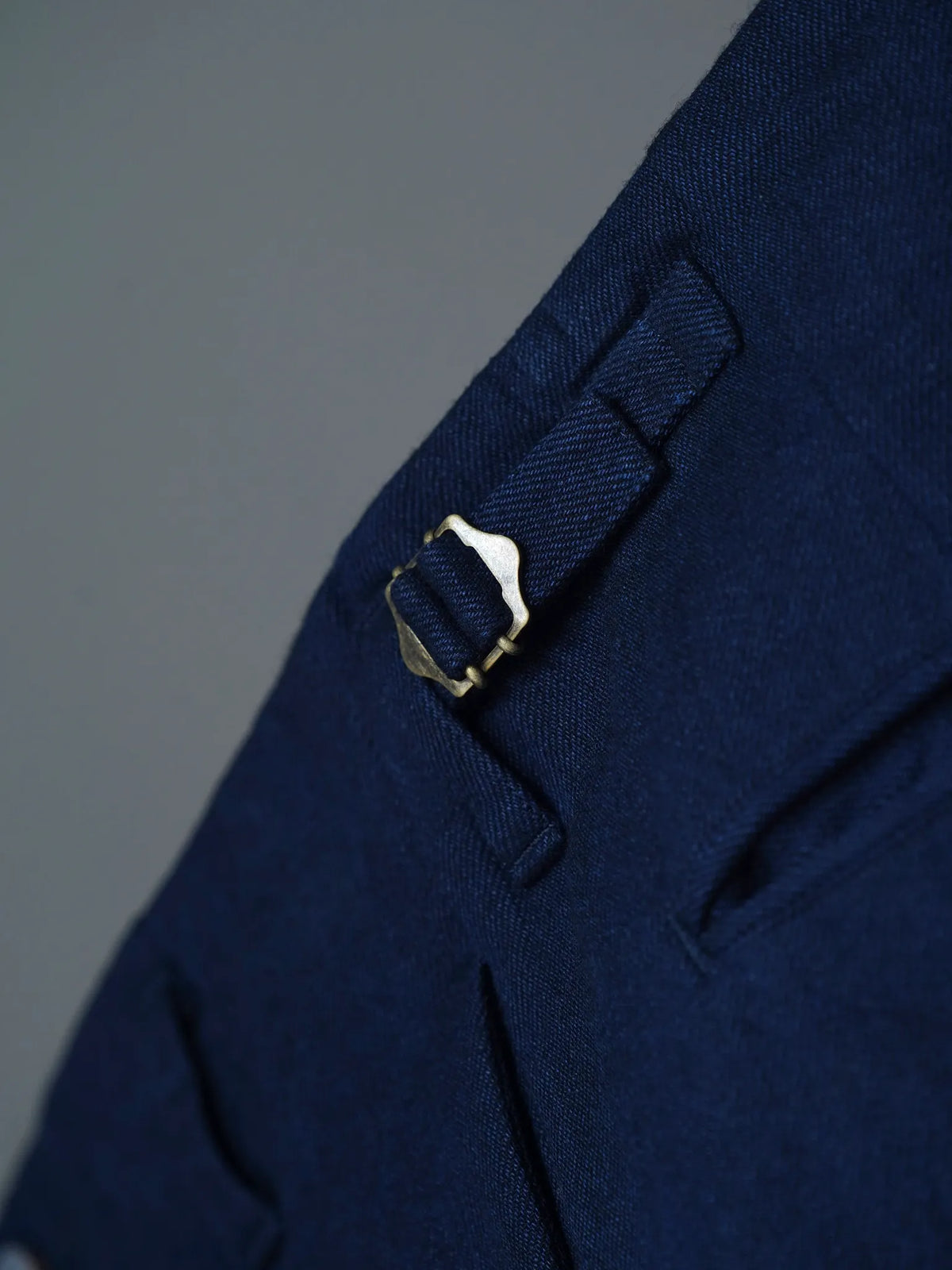 calmlence | SINGLE PLEATED WIDE STRAIGHT IND