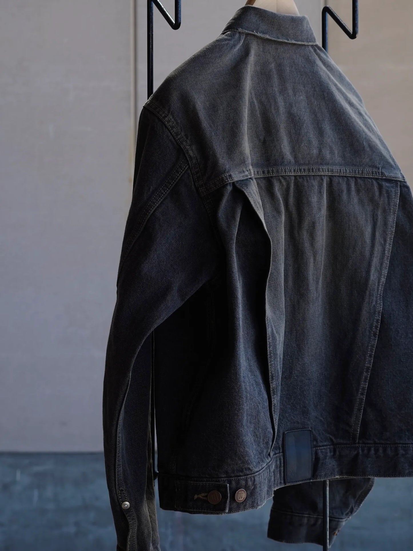 daisuke tanabe | coffee black denim jacket_dstryd destroyed