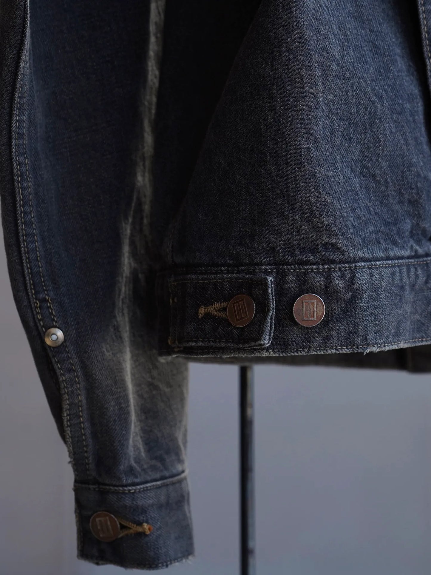 daisuke tanabe | coffee black denim jacket_dstryd destroyed