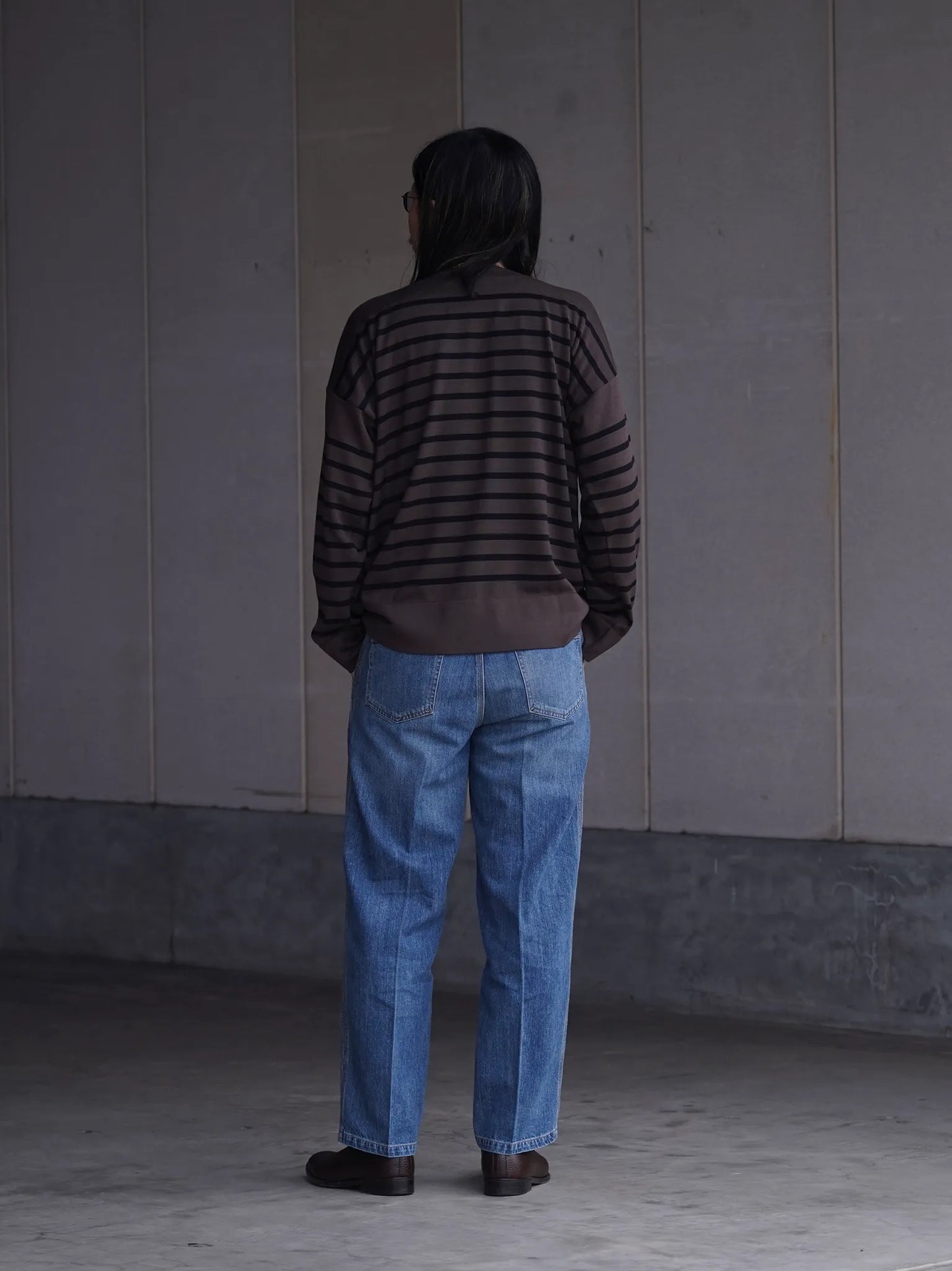 olde-h-daughter-silk-heavy-weight-plain-stitches-knitting-p-o-brown-black-11