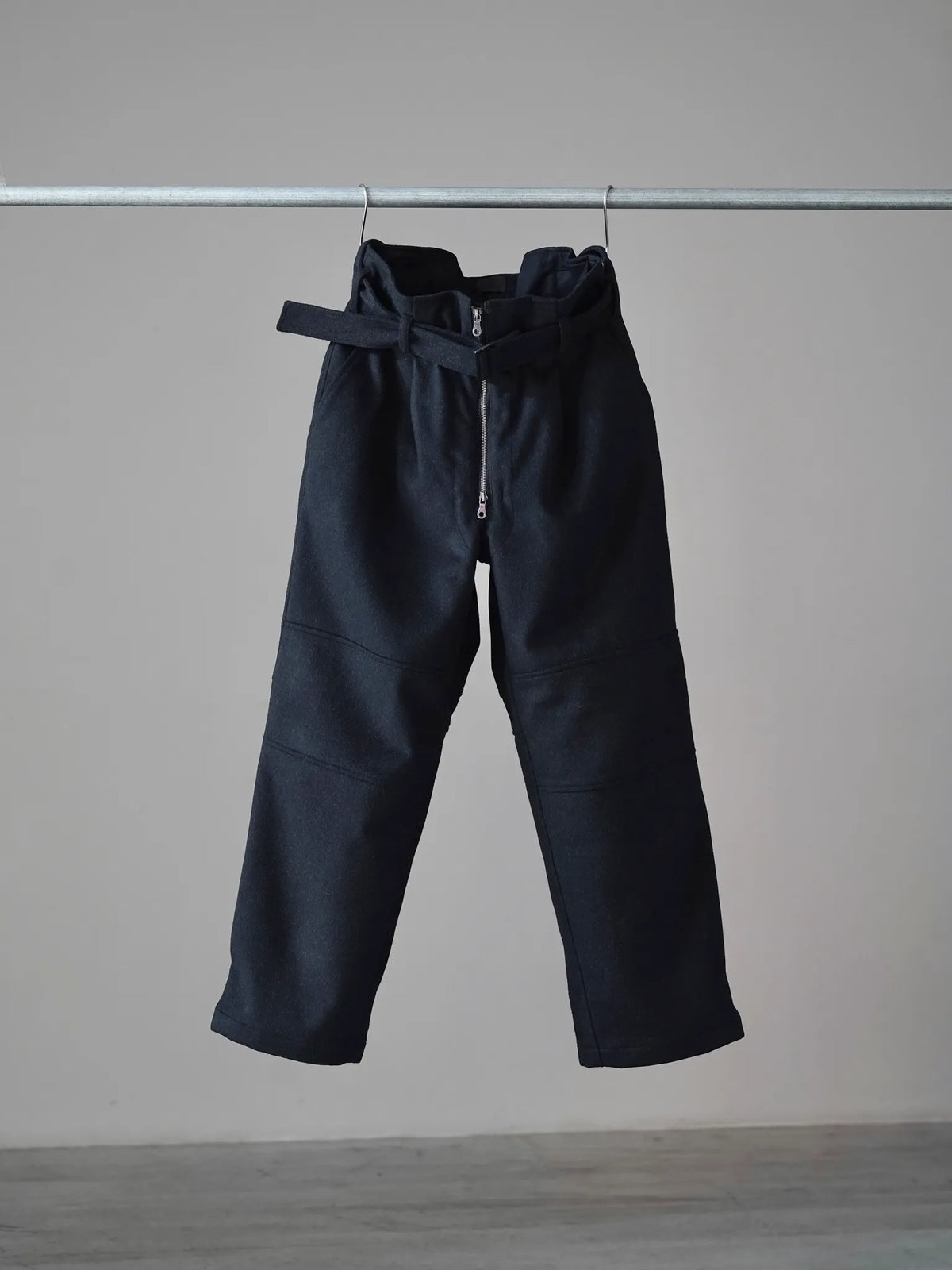 山内 | ウォッシュドウールシャギー・ツナギパンツ black shaggy