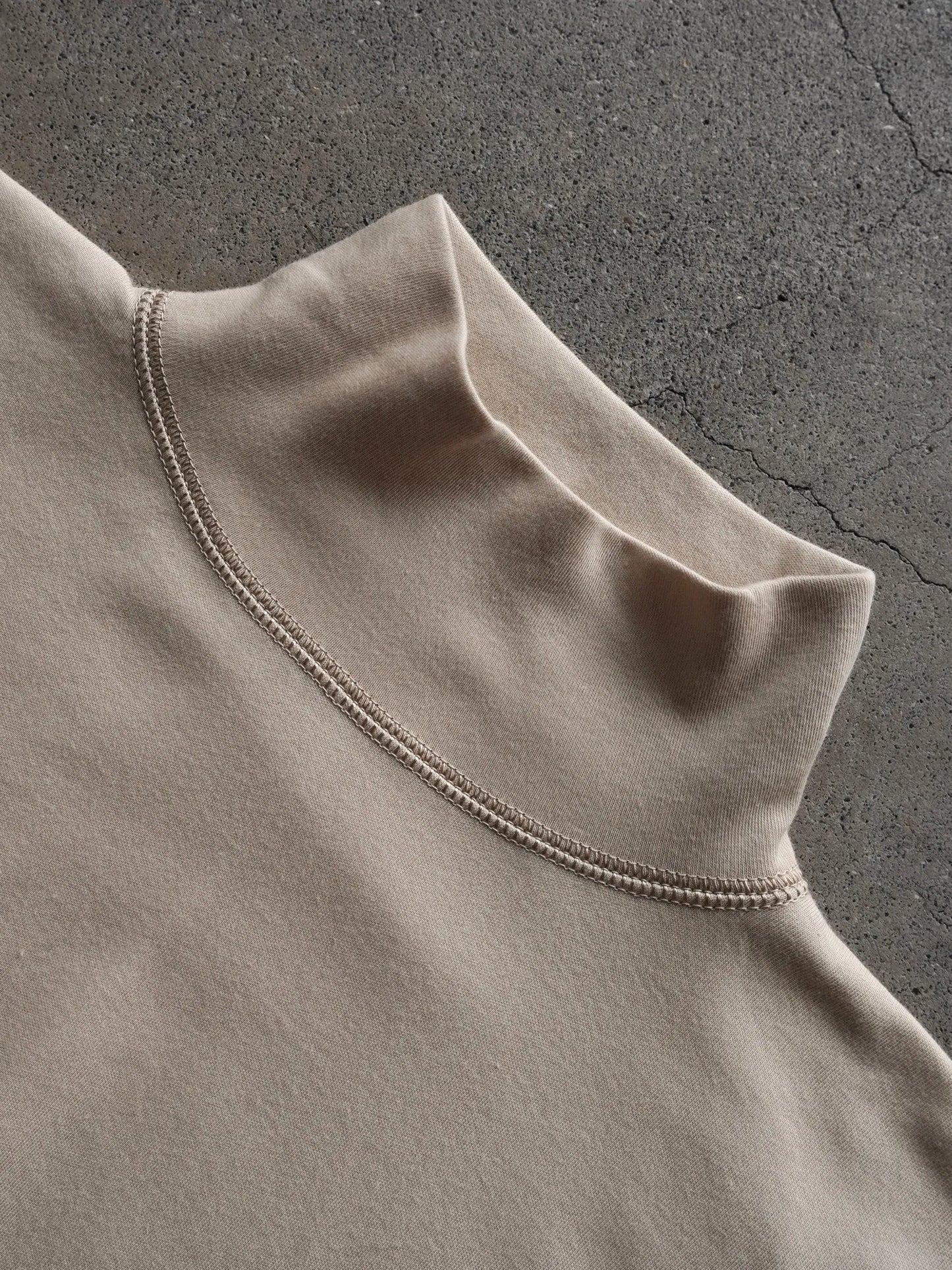 OLDE HOMESTEADER | INTERLOCK MIL MOCKNECK L/S CHAMPAGNE