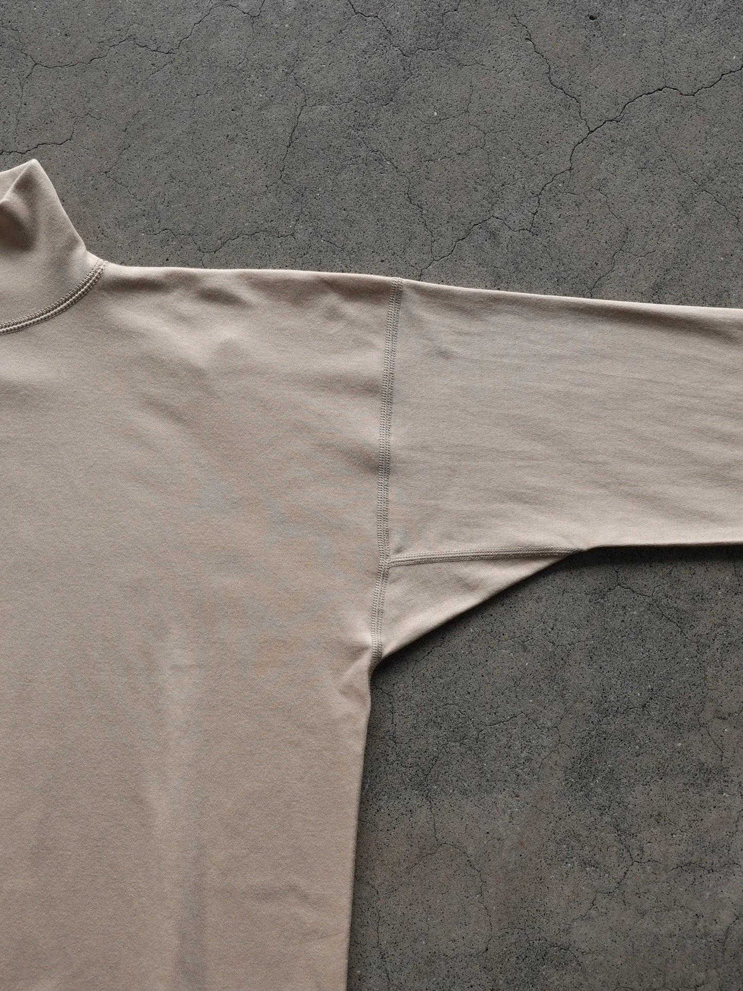 OLDE HOMESTEADER | INTERLOCK MIL MOCKNECK L/S CHAMPAGNE