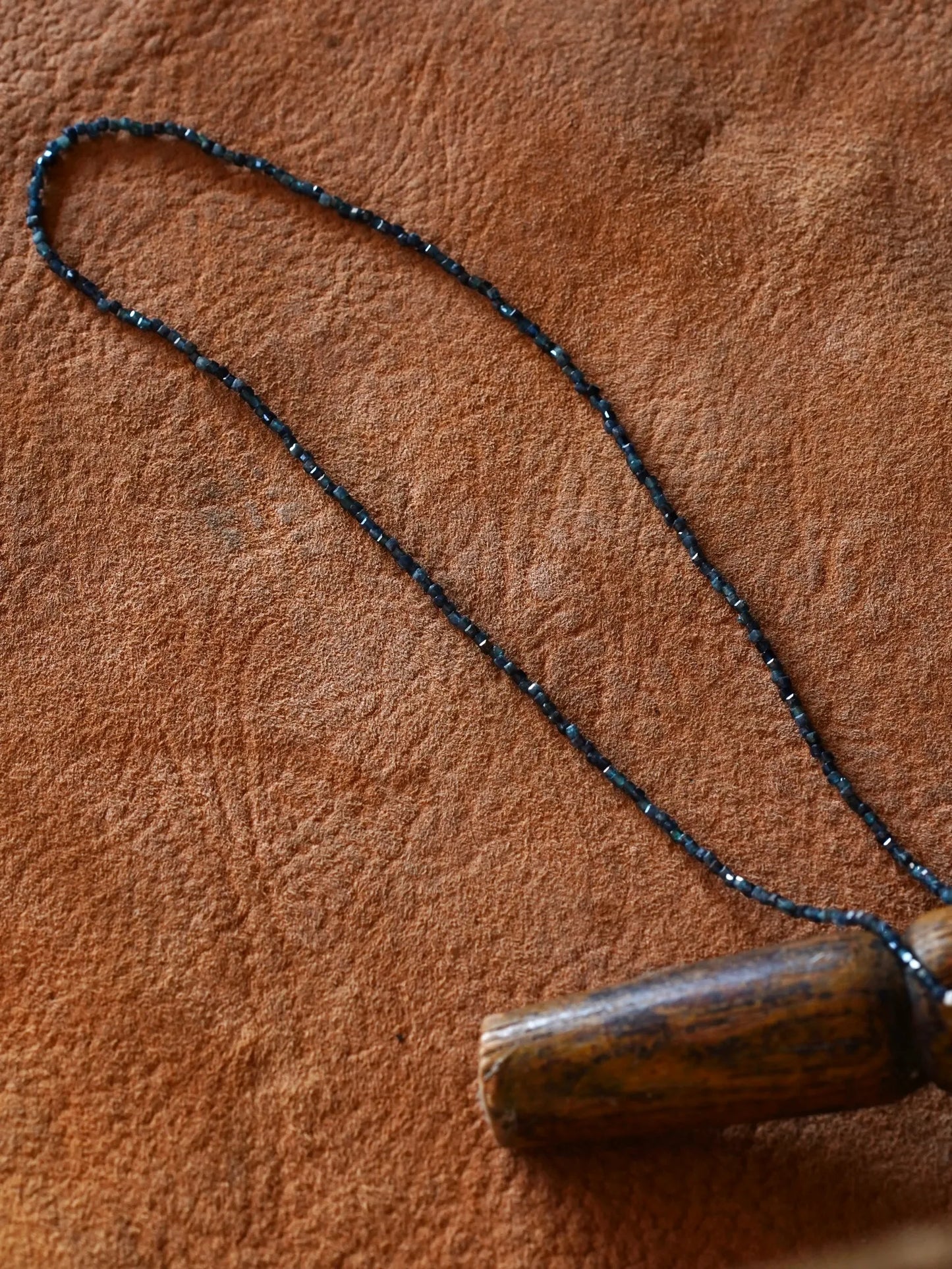 stones stone zoo | necklace -indigo tourmaline-