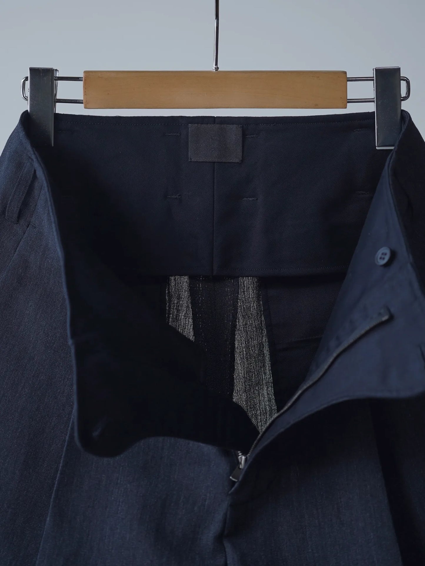 山内-ウール-和紙-サイドシームレスワンタックパンツ-charcoal-black-11