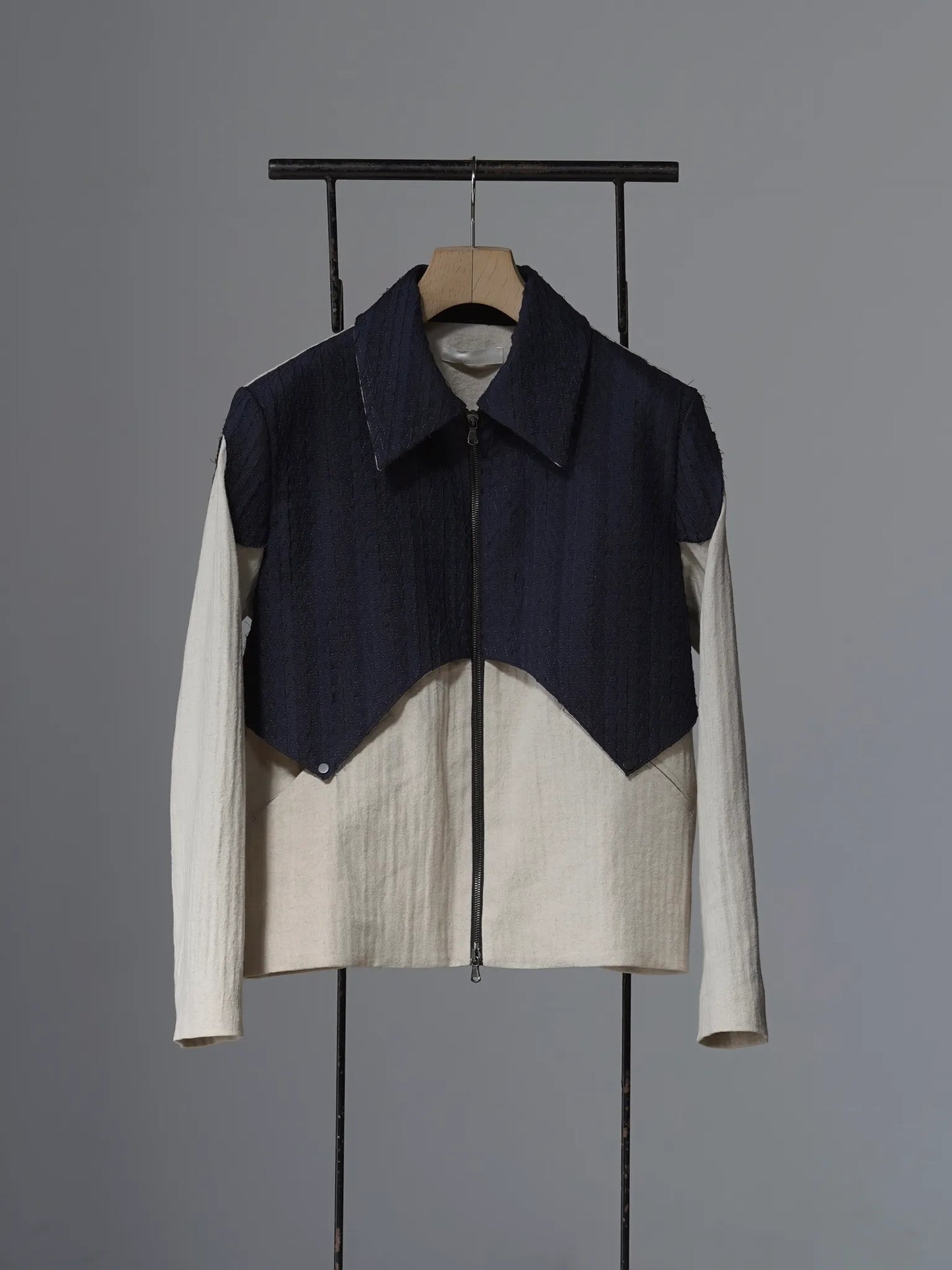 Nobuyuki Matsui | Zzip up blouson NVY