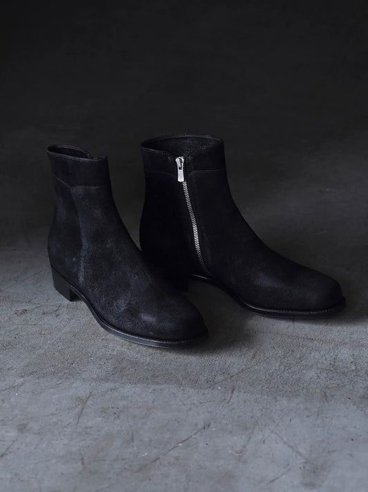 Post Production | Side Zip Boots [Waxed Ezojika Suede] Black