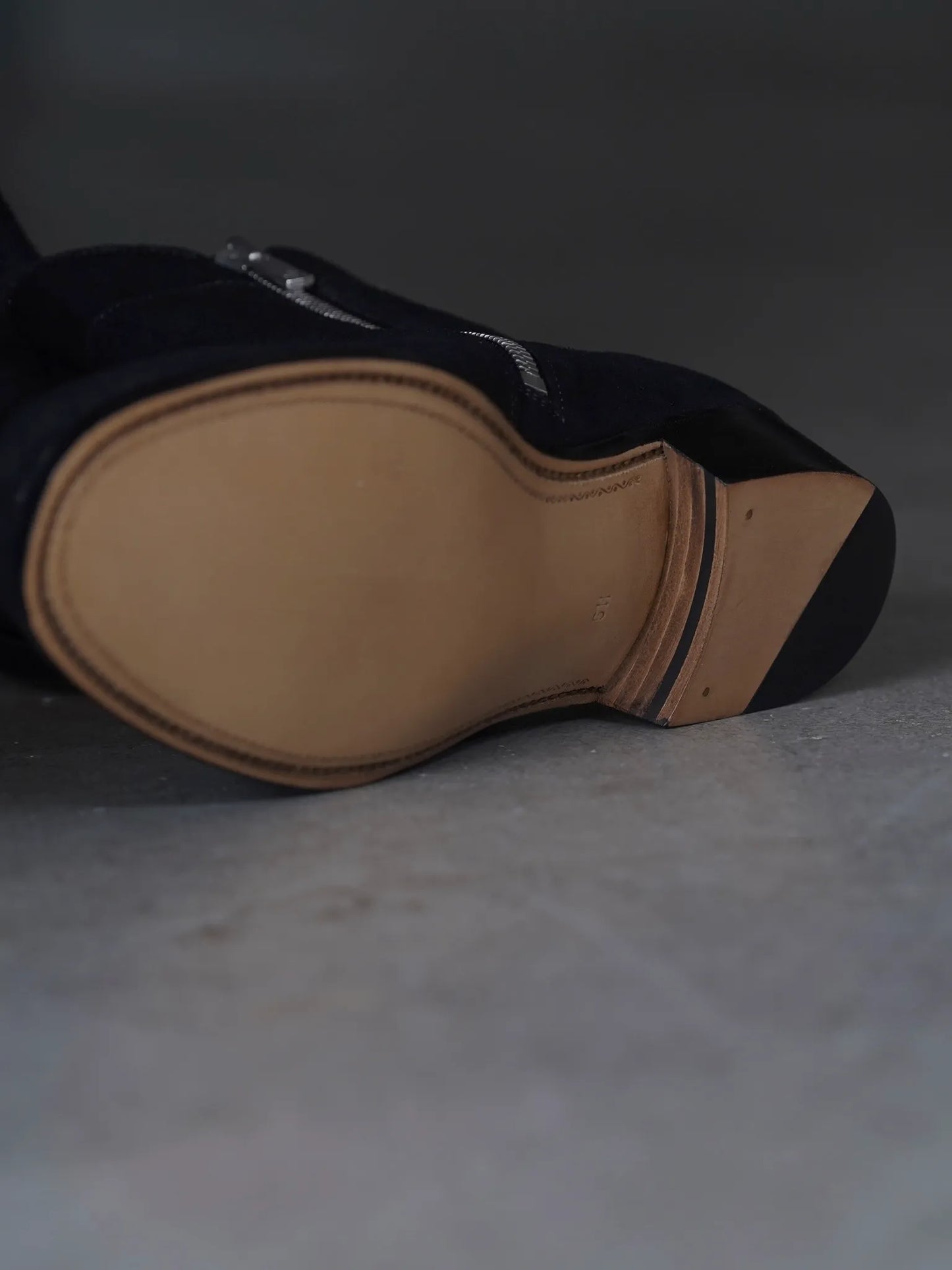 Post Production | Side Zip Boots [Waxed Ezojika Suede] Black