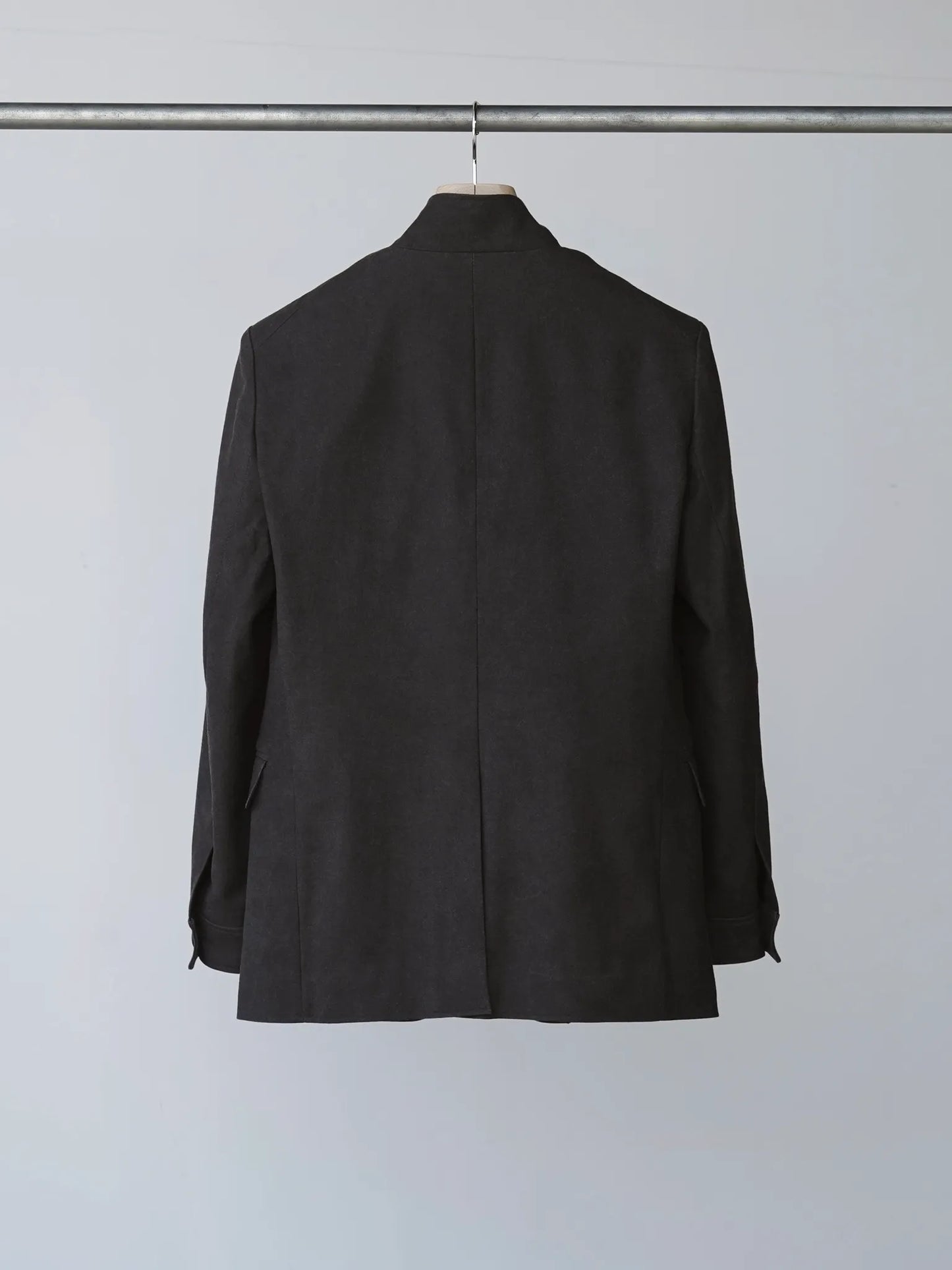 山内 | 泥染めツイル・スタンドカラージャケット doro