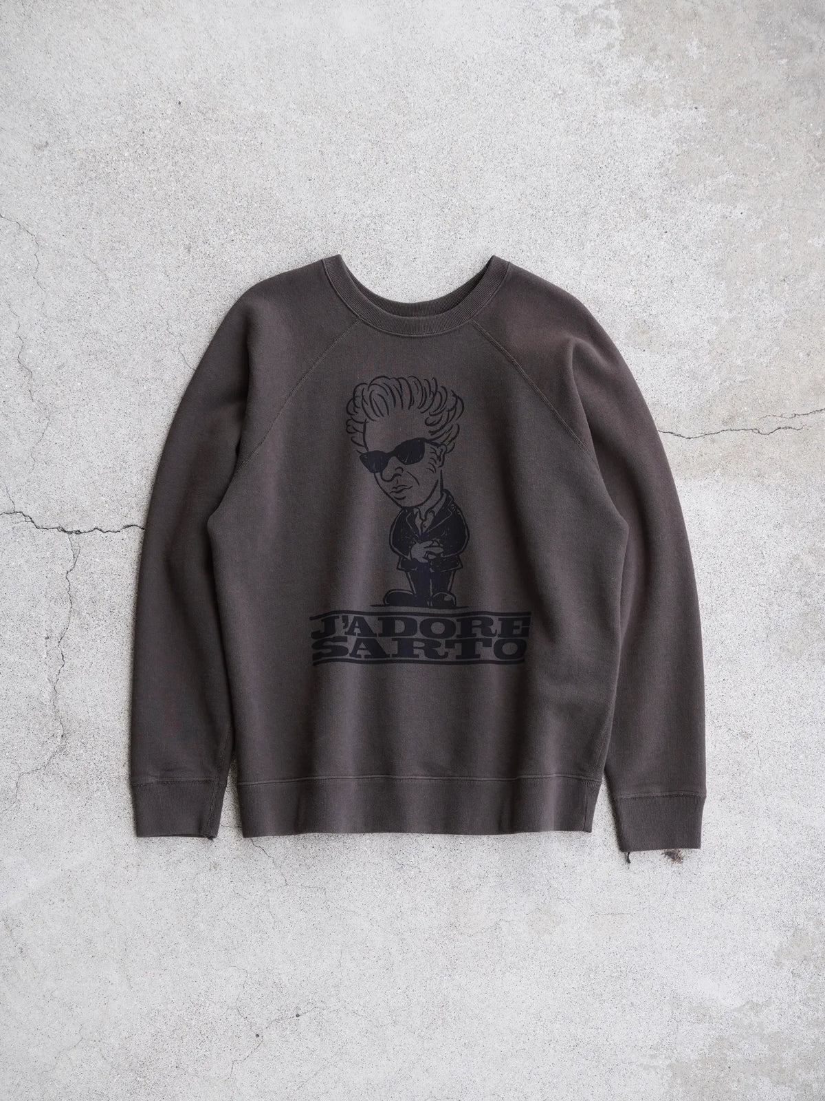 SARTO | COTTON LOOP WHEEL FILM DIRECTOR CREW NECK L/S DARK BROWN