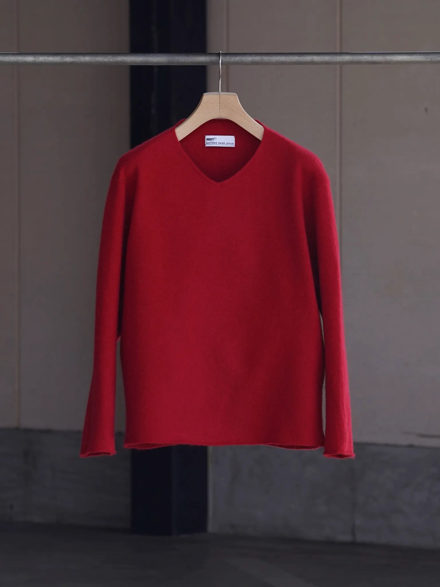 MOTHER HAND artisan | LEUVEN ROSSO