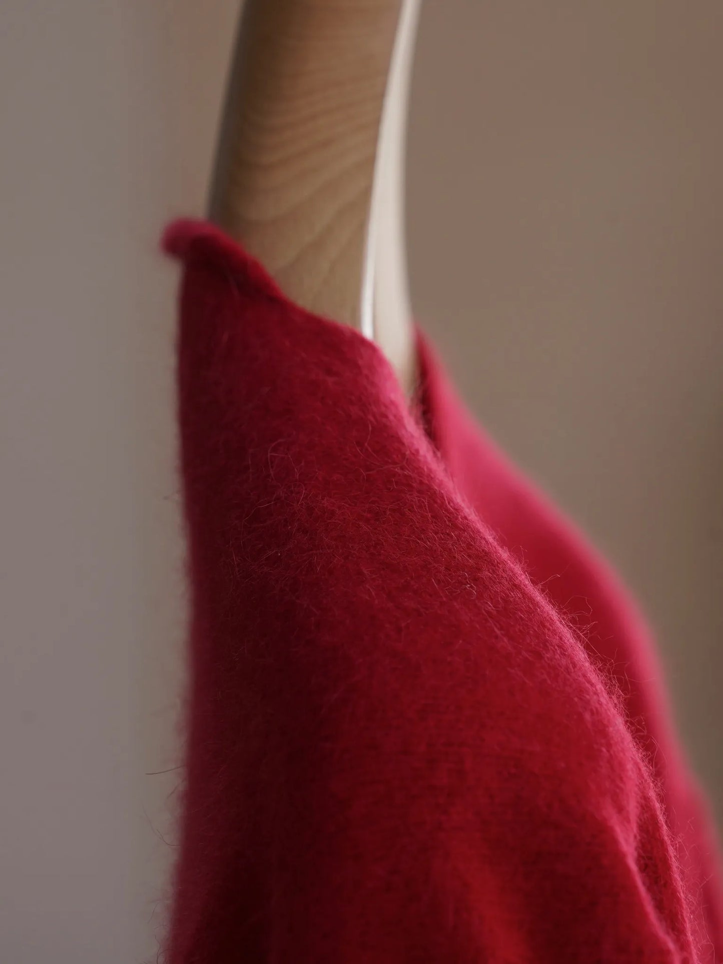 MOTHER HAND artisan | LEUVEN ROSSO