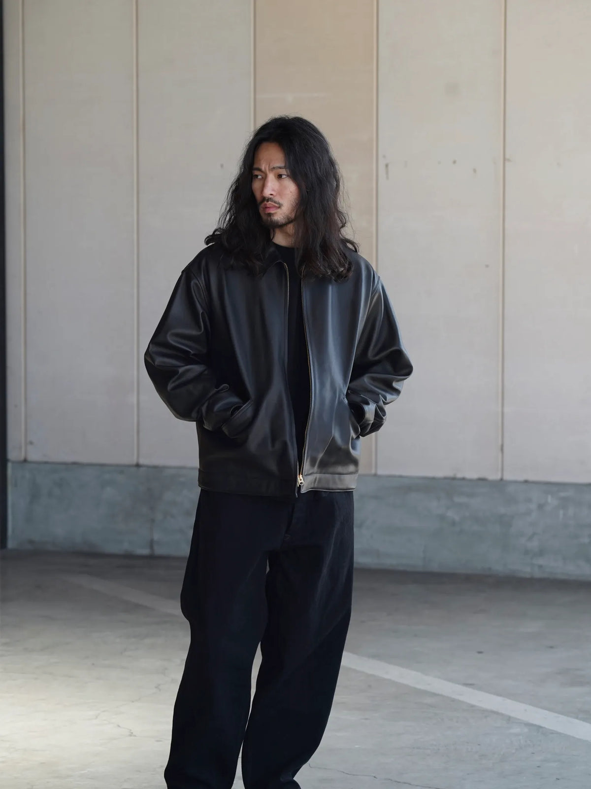 COMOLI | カーフスキン ジップショートジャケット BLACK