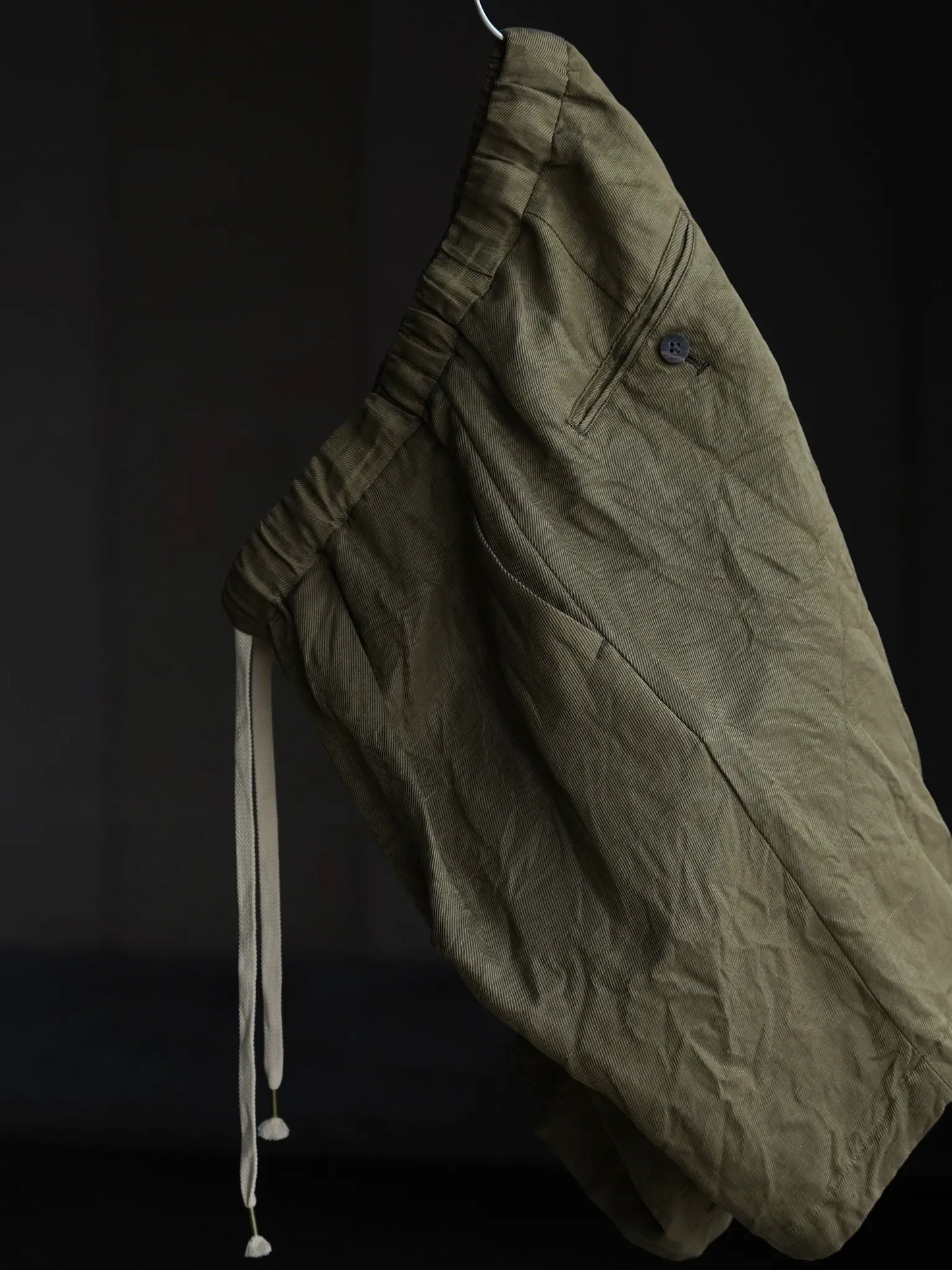 calmlence-single-pleated-easy-shorts-dbeg-6