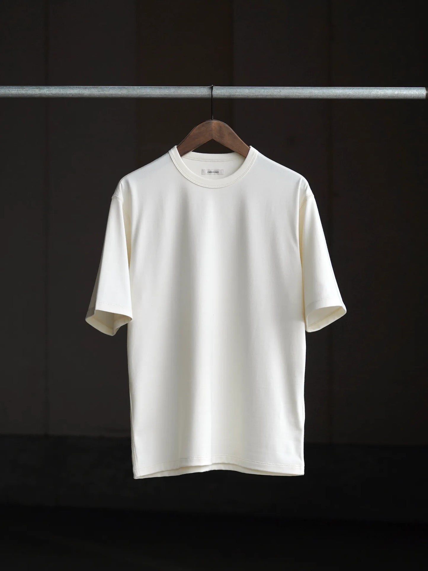 calmlence-crew-neck-ss-t-shirt-owht-1