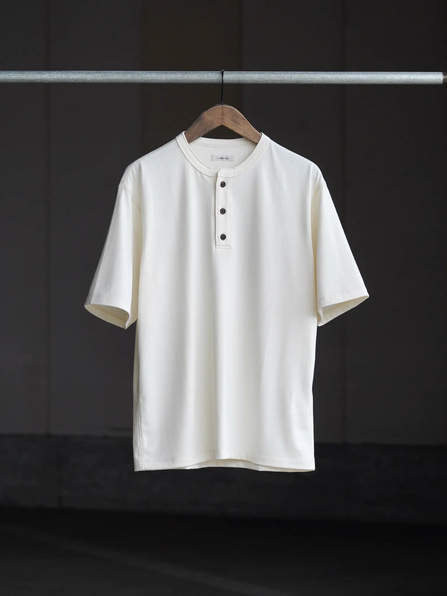 calmlence-henley-neck-ss-t-shirt-owht-1