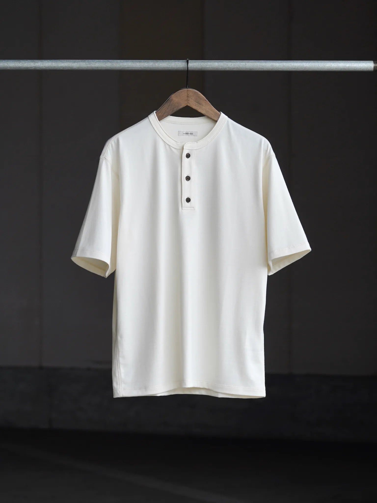 calmlence-henley-neck-ss-t-shirt-owht-1